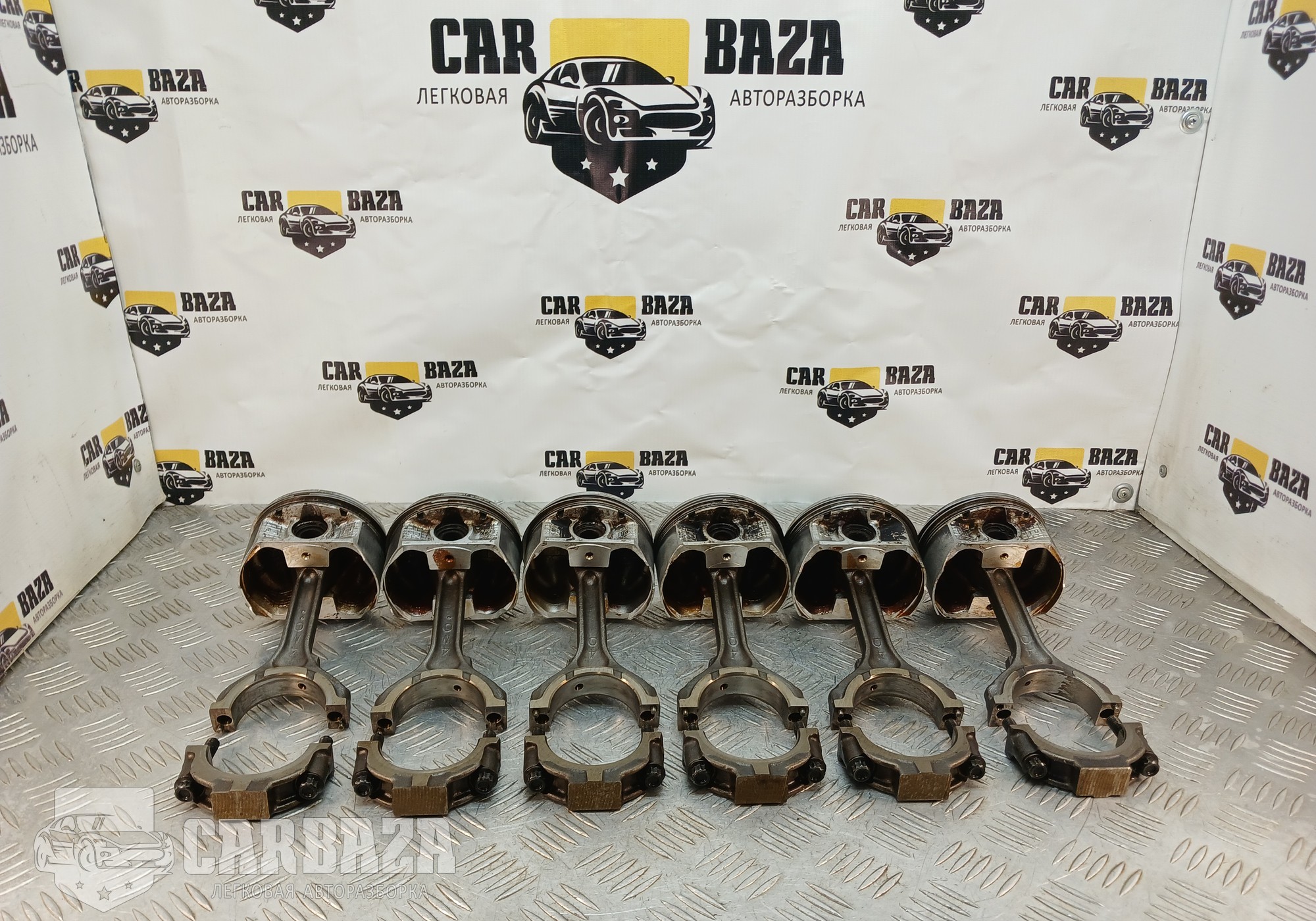 121004W00 Поршень ДВС с шатуном VQ35DE Бензин для Nissan Teana I (с 2003 по 2008)