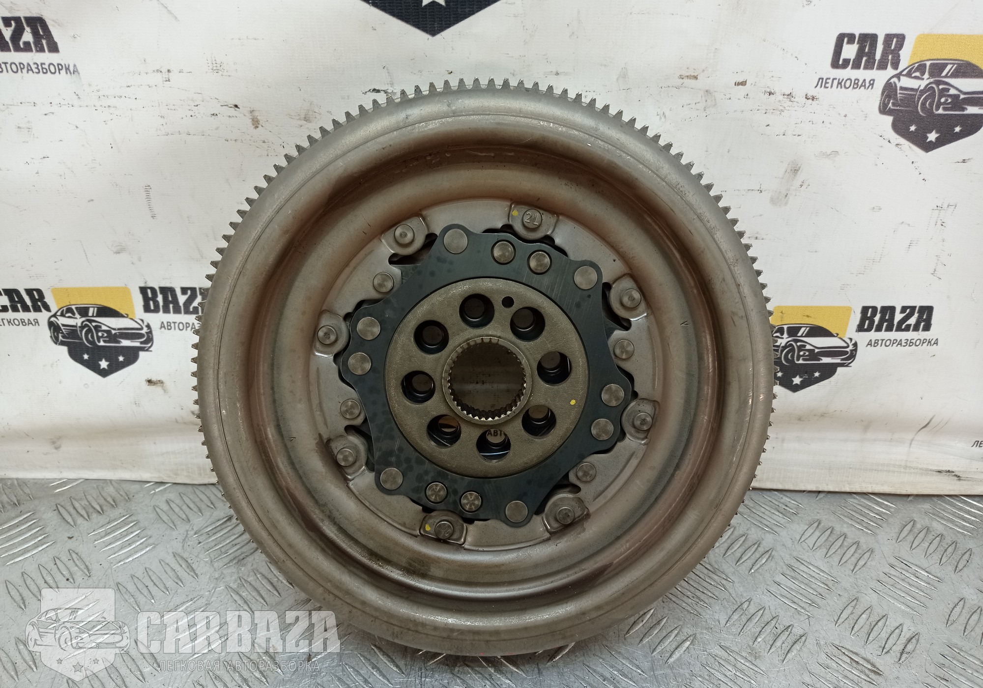 06J105266AE Маховик двигателя CDAB 1.8 DQ250