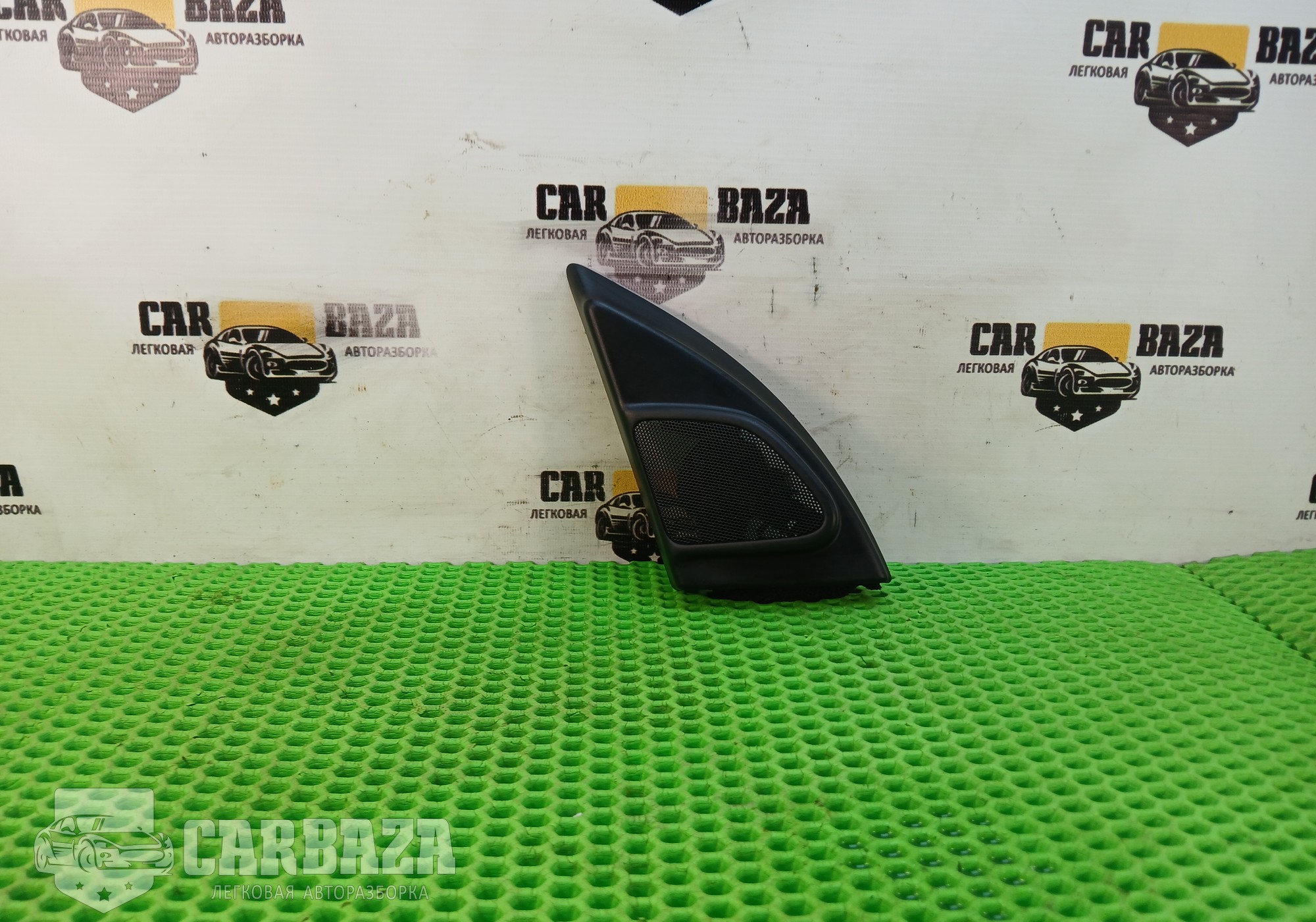 30781067 Твиттер двери левый для Volvo S60