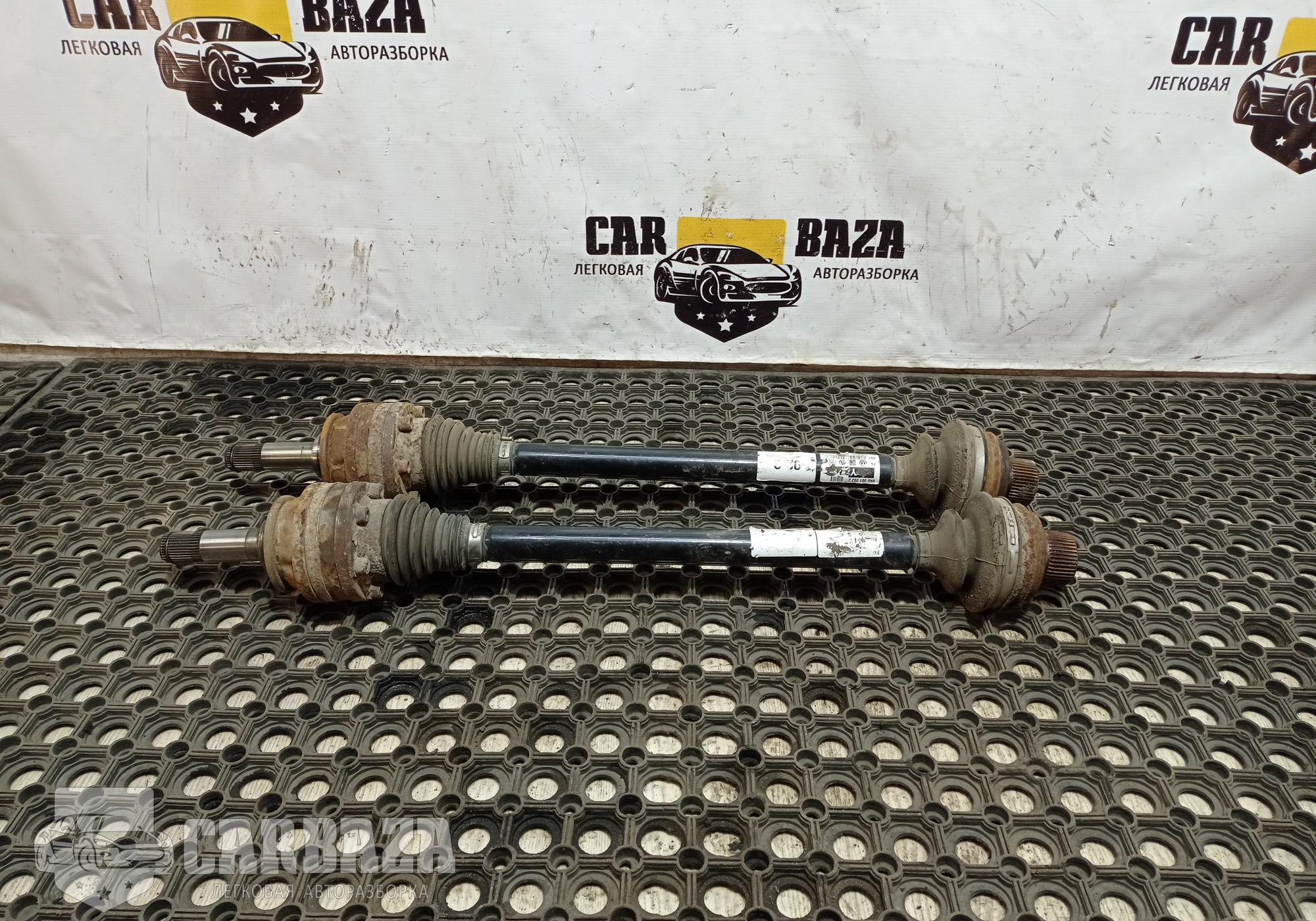 8K0501203J Полуось (привод) задняя для Audi A4 Allroad