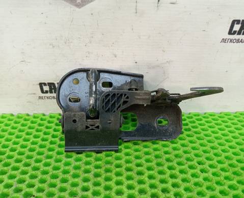 3C0823480 Крюк замка капота для Volkswagen Passat B6 (с 2005 по 2011)