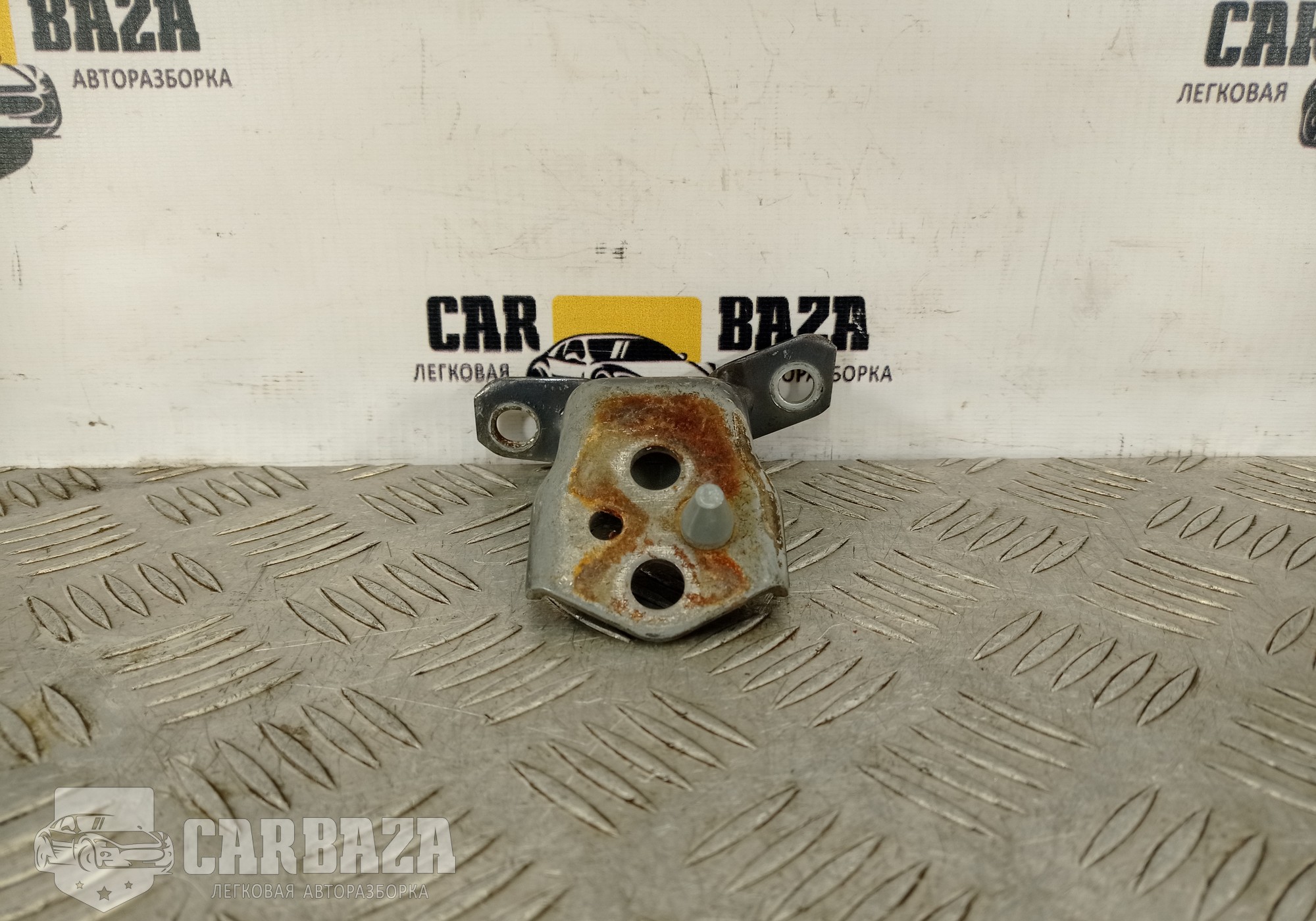 DX5058240 Петля двери передняя левая L для Mazda MX-5 III (с 2005)