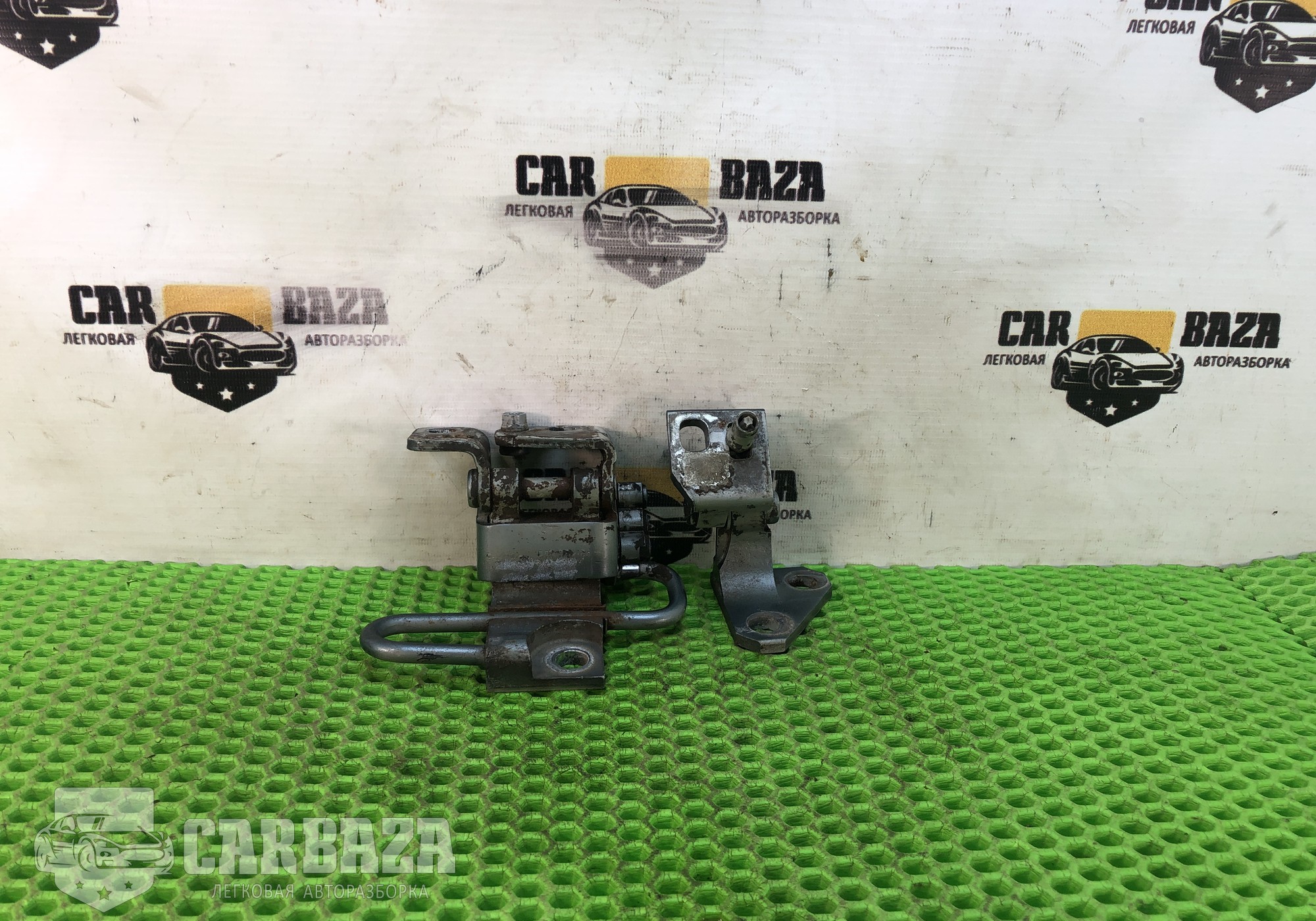 1K0831411P Петли двери передней левой для Volkswagen Golf