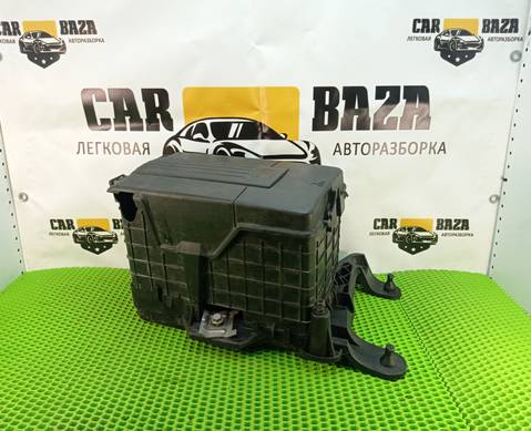 3C0915335 Крепление (кожух) аккумулятора для Skoda Yeti