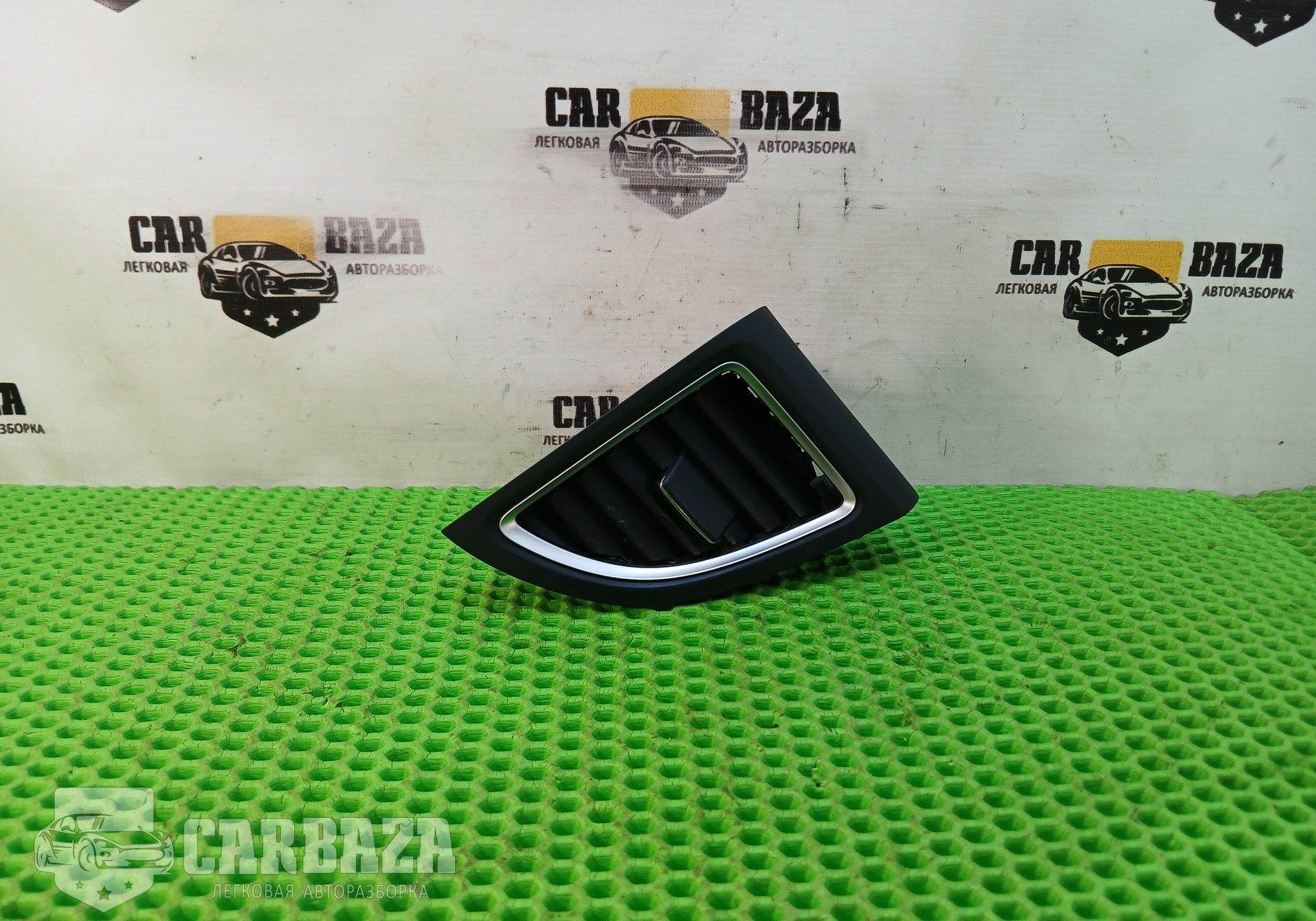 77610T0A Дефлектор воздушный правый для Honda CR-V IV (с 2011 по 2018)