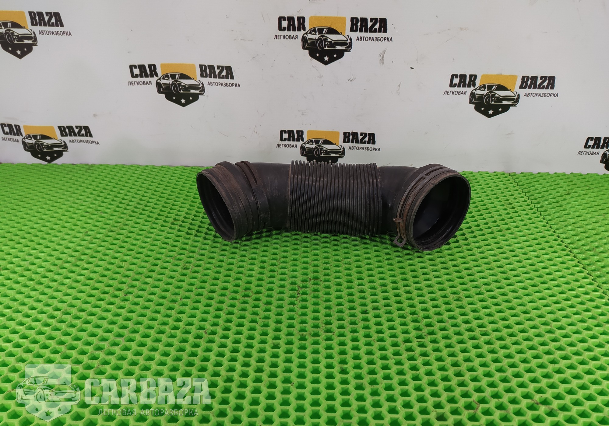 1K0129684L Патрубок воздушного фильтра для Volkswagen Passat
