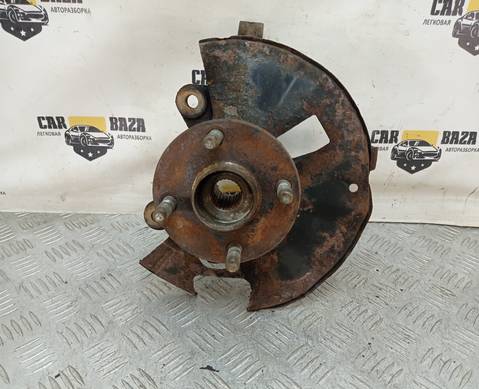 D65133031A Кулак поворотный левый для Mazda 2 II (с 2007 по 2014)