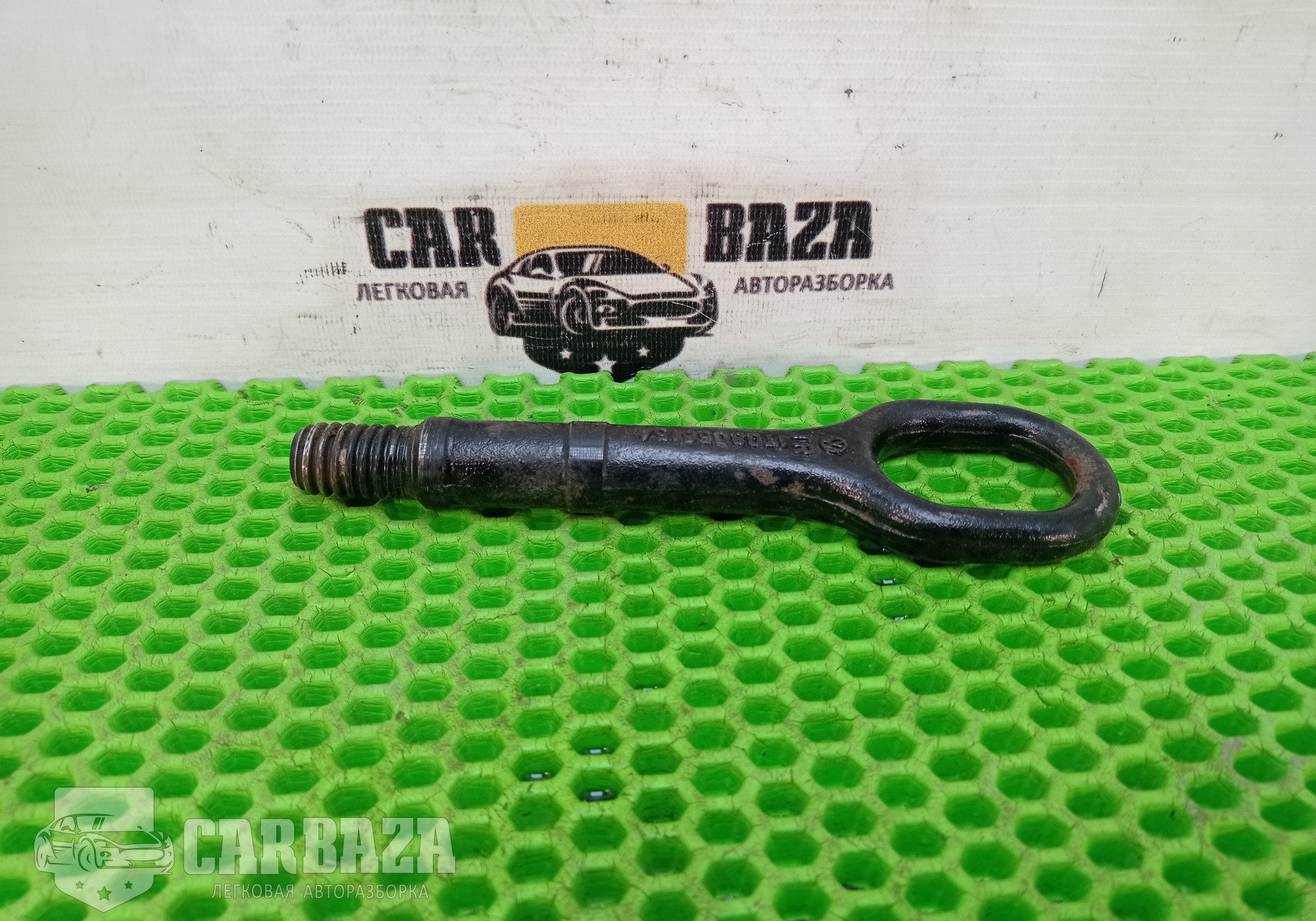 1T0805615A Крюк буксировочный для Volkswagen Passat B8 (с 2014)
