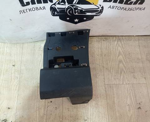LR048271 Накладка крыла правая L405 для Land Rover Range Rover IV (с 2012)