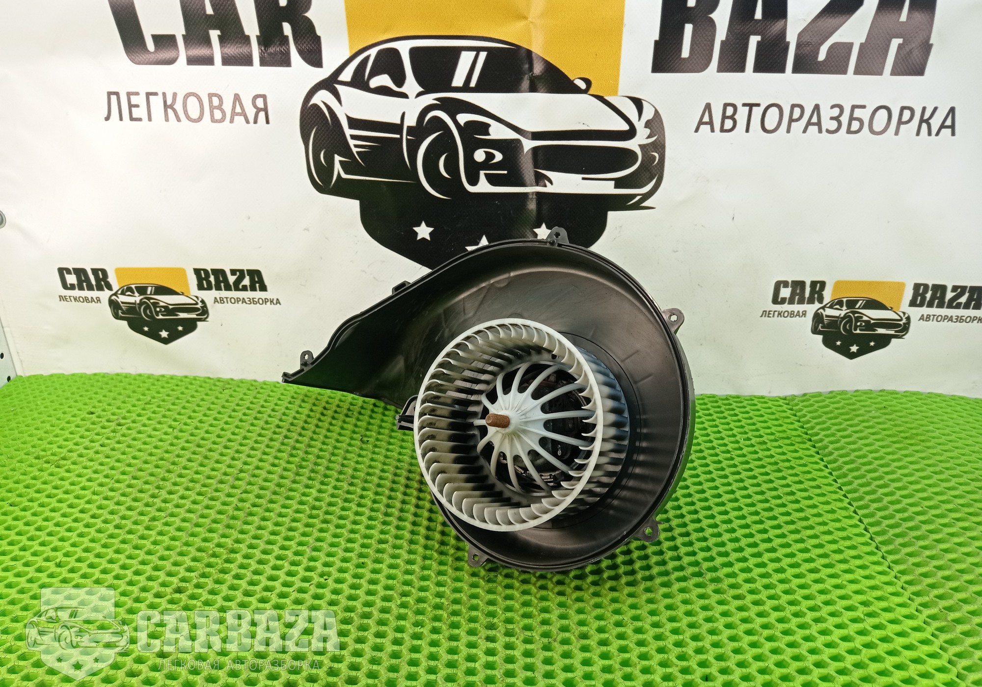 6G9N18D413BA Вентилятор отопителя