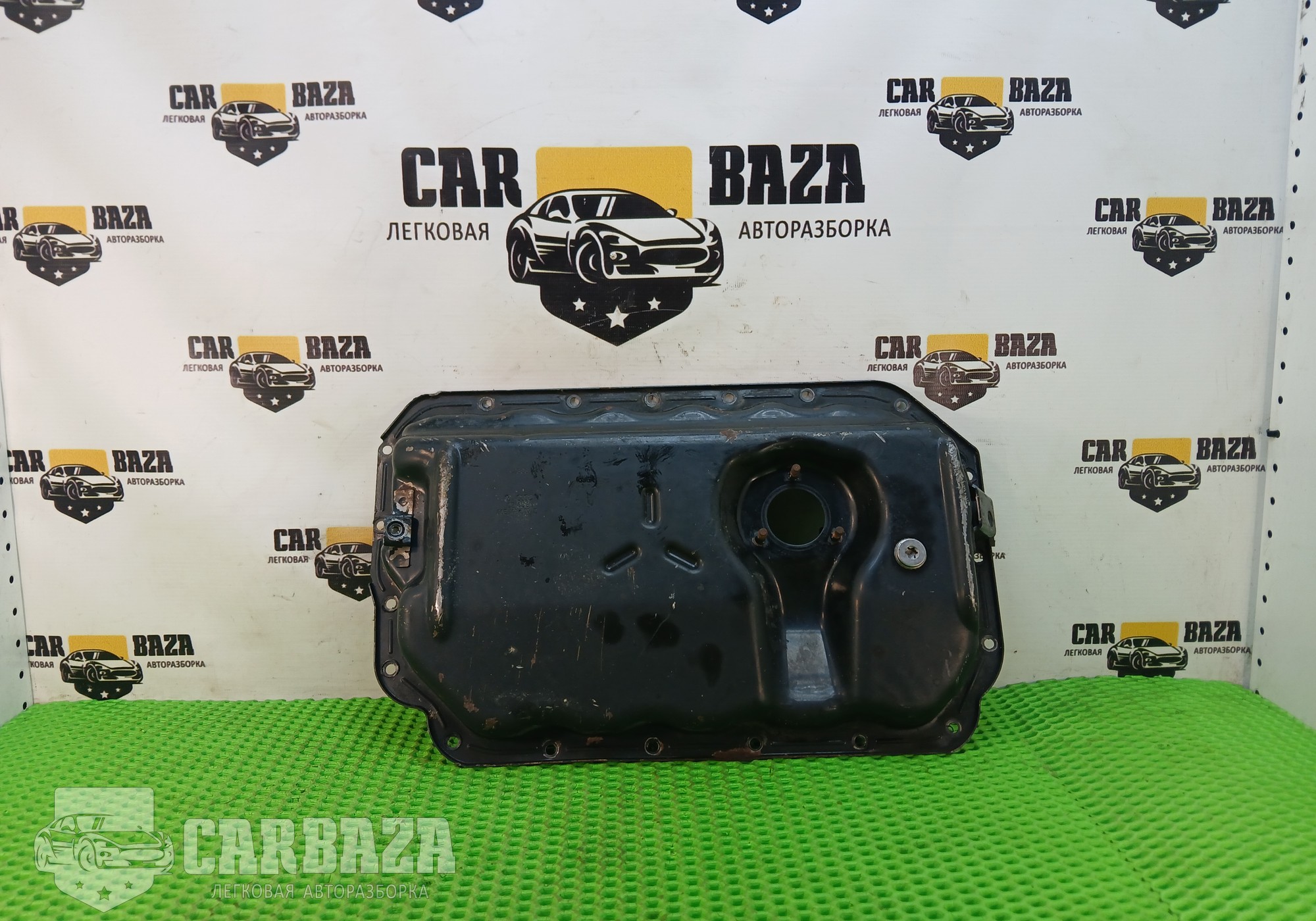 06E103600D Поддон масляный двигателя 3.2 AUK