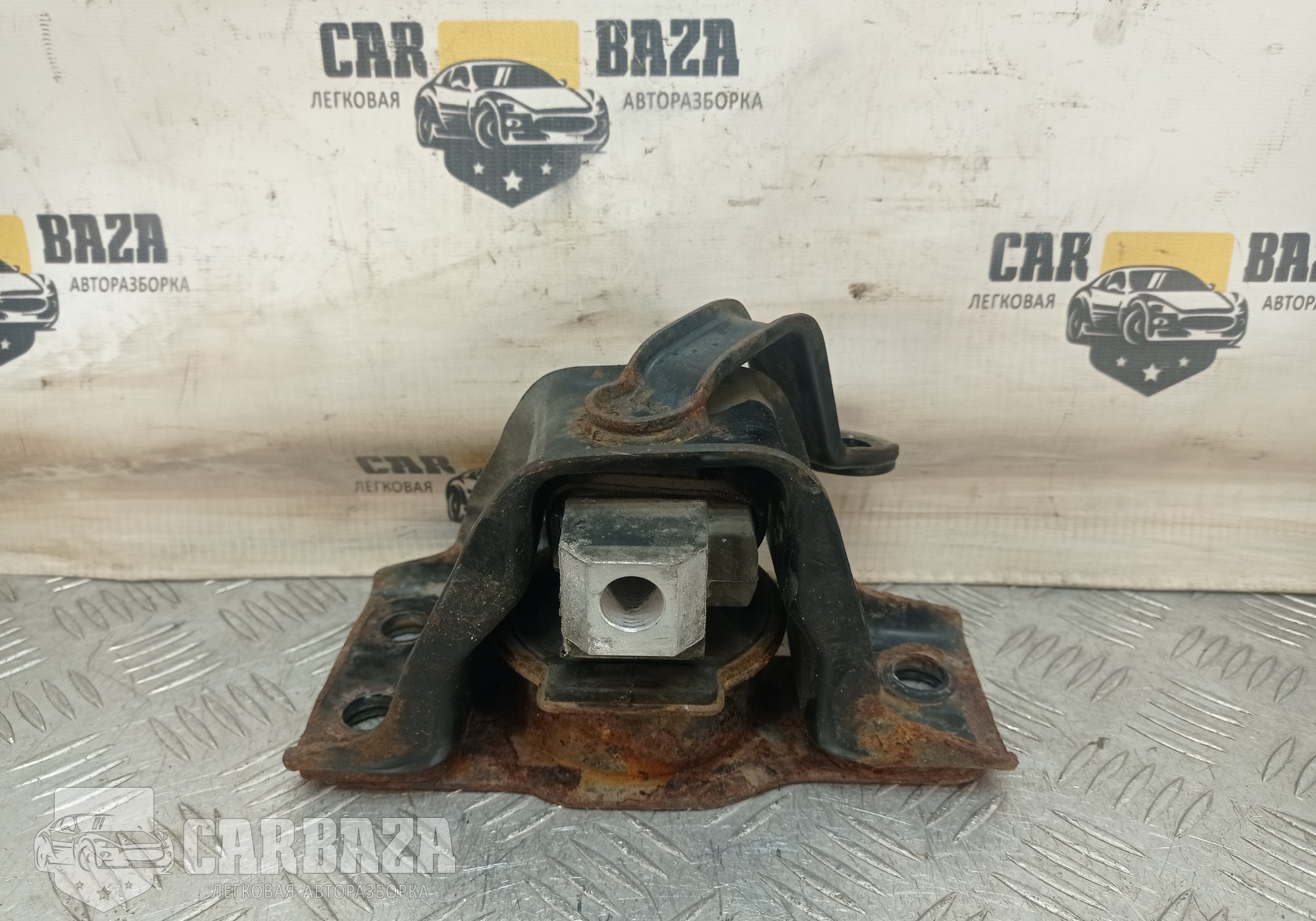 11210ED50B Опора двигателя правая C11 для Nissan Note I (с 2006 по 2013)