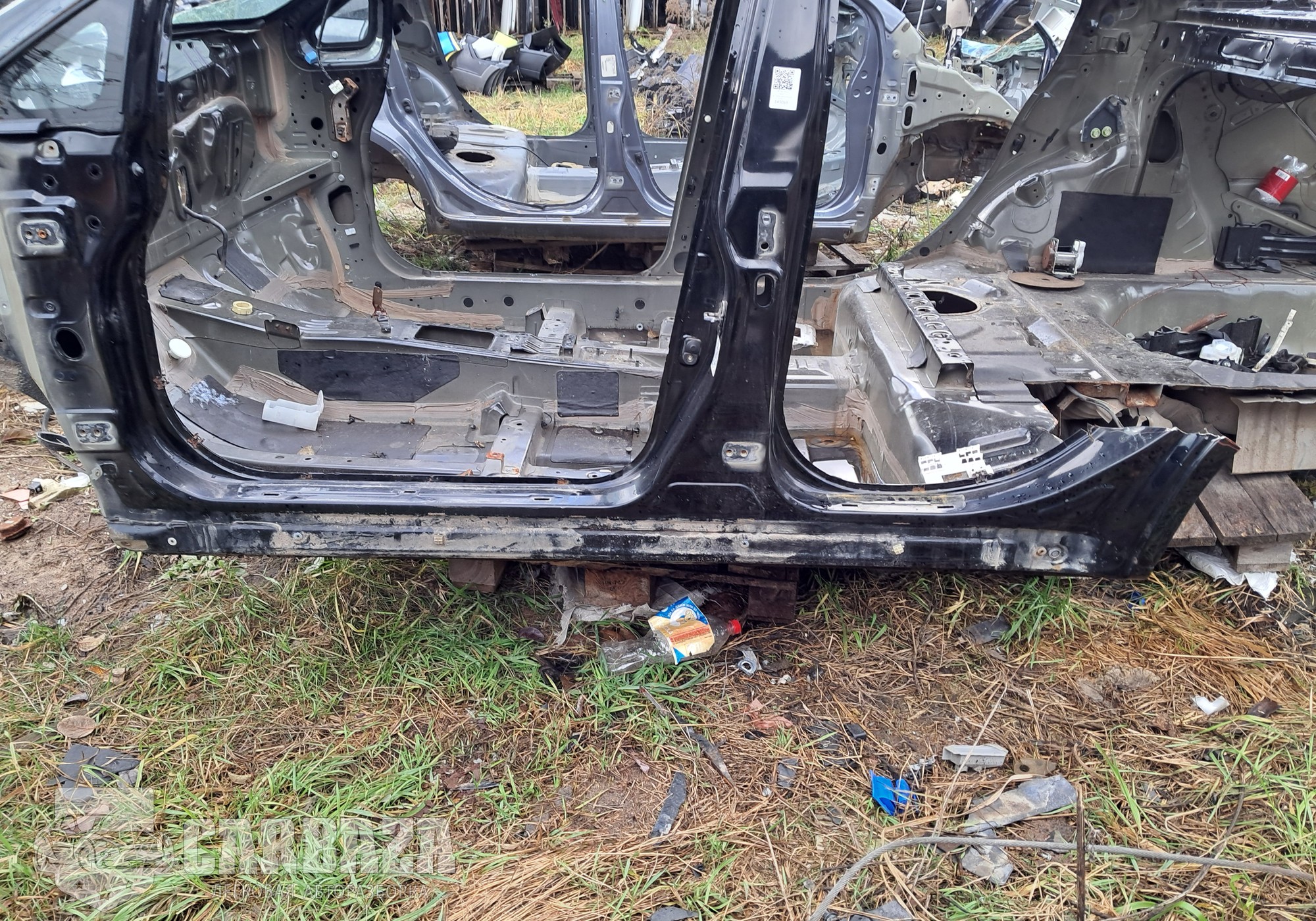 76031EL030 Порог кузовной (со стойкой) левый C11 для Nissan Tiida I (с 2004 по 2014)