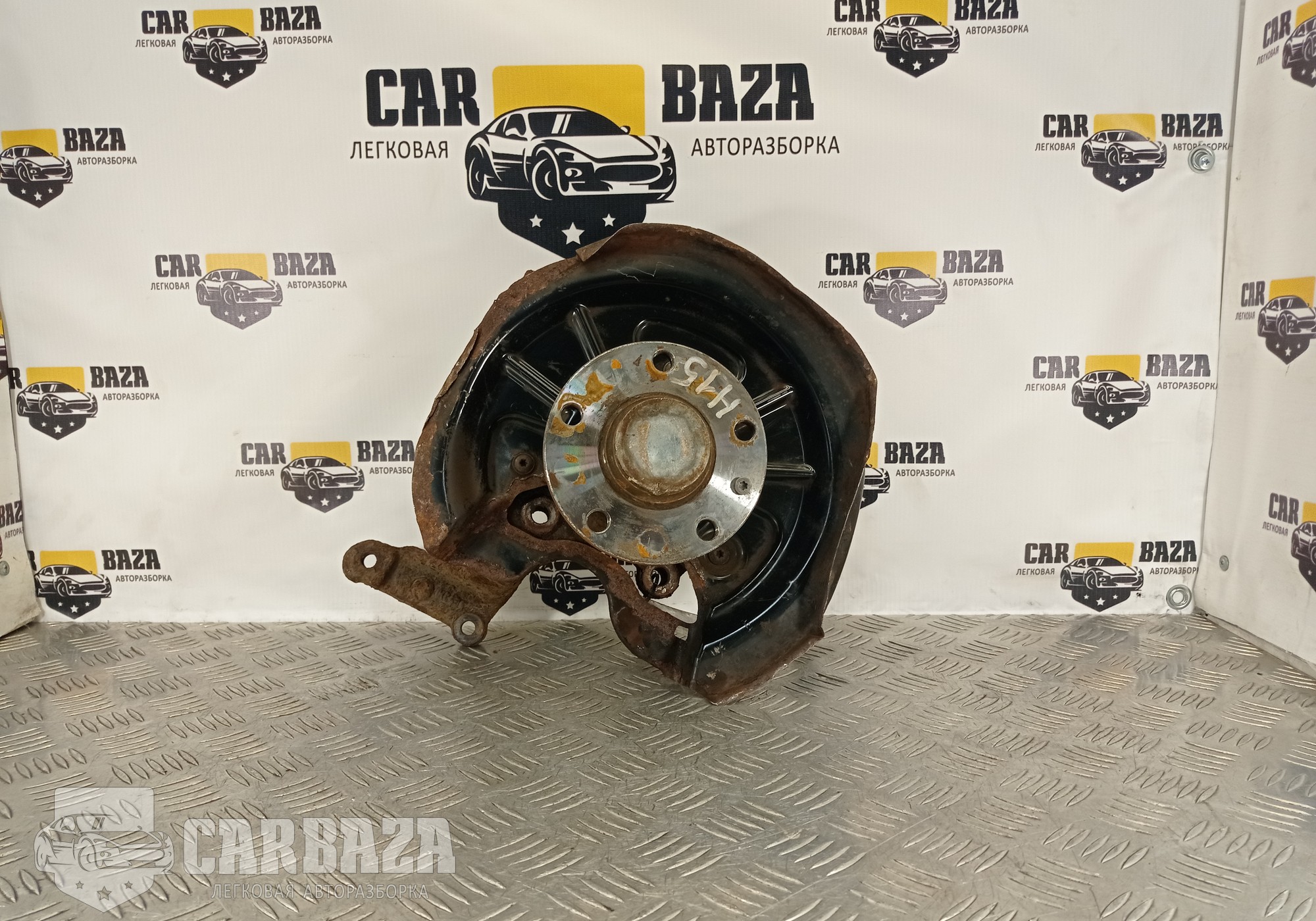 1K0505436AC Кулак задний правый R для Volkswagen Golf Plus I (с 2005 по 2009)
