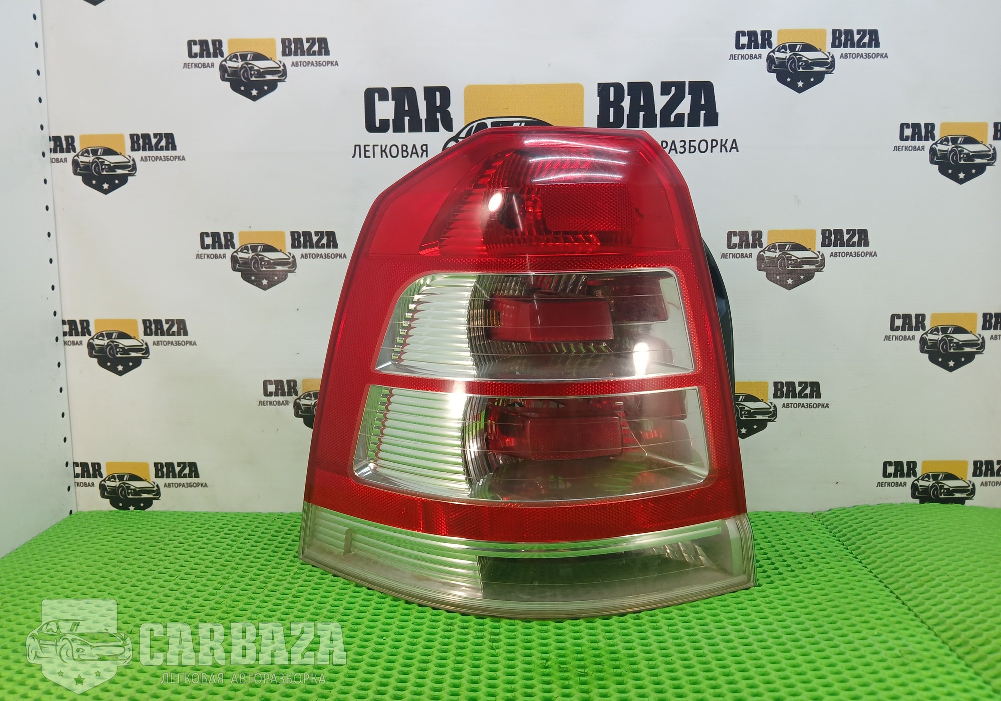13260863 Фонарь задний левый для Opel Zafira B (с 2005 по 2014)