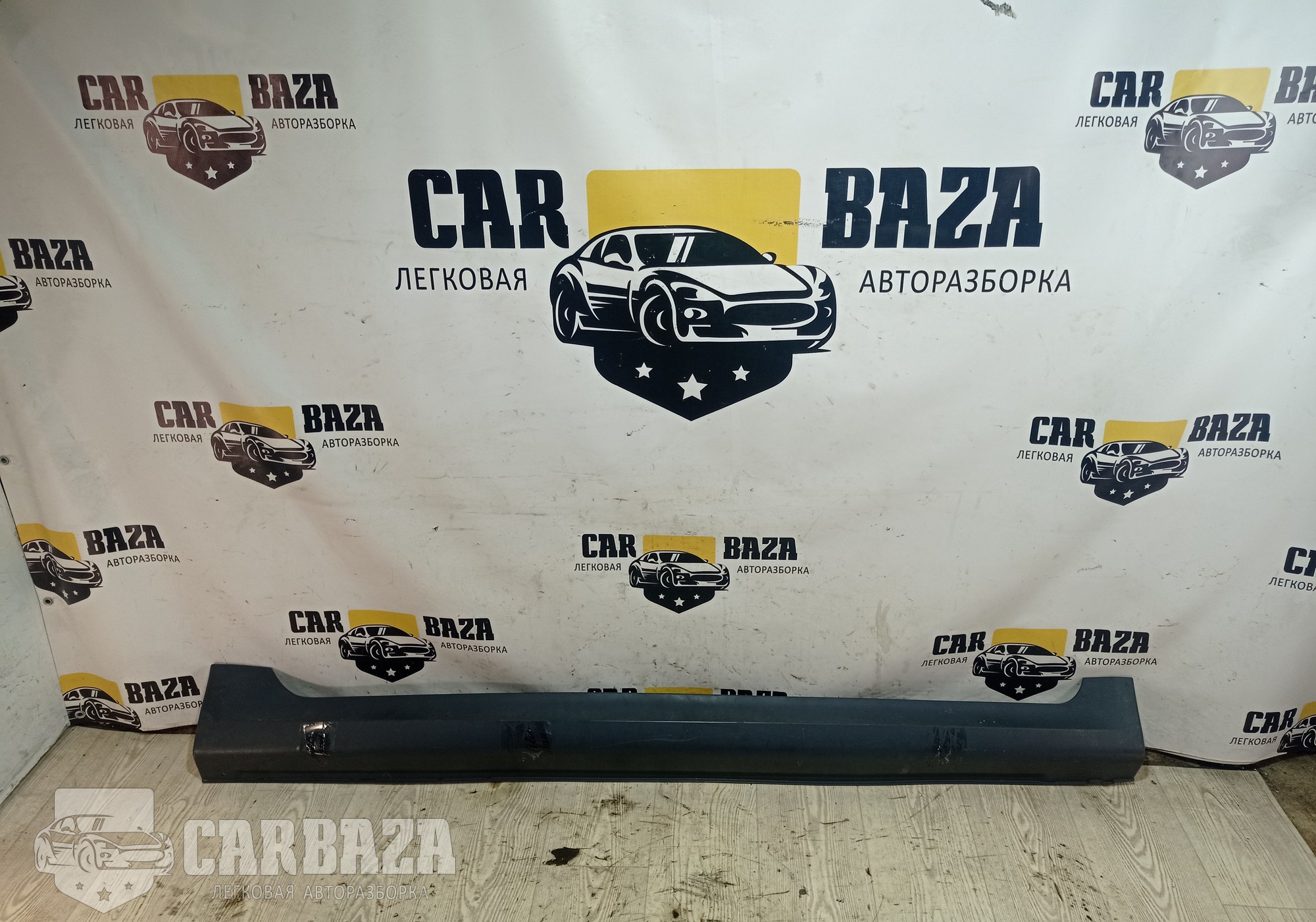 1P420ADE40 Накладка на порог правая наружная для Kia Venga (с 2009 по 2018)