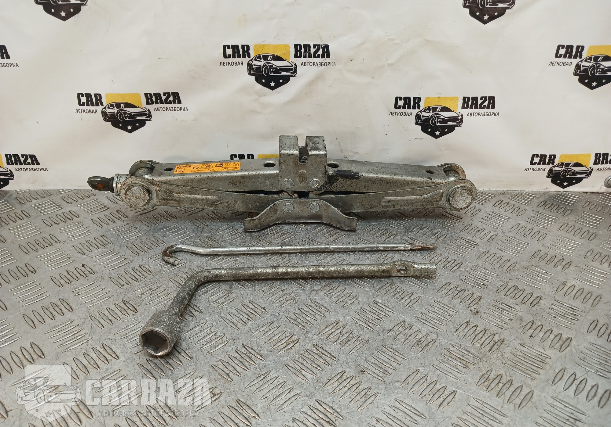 995501CK0B Домкрат