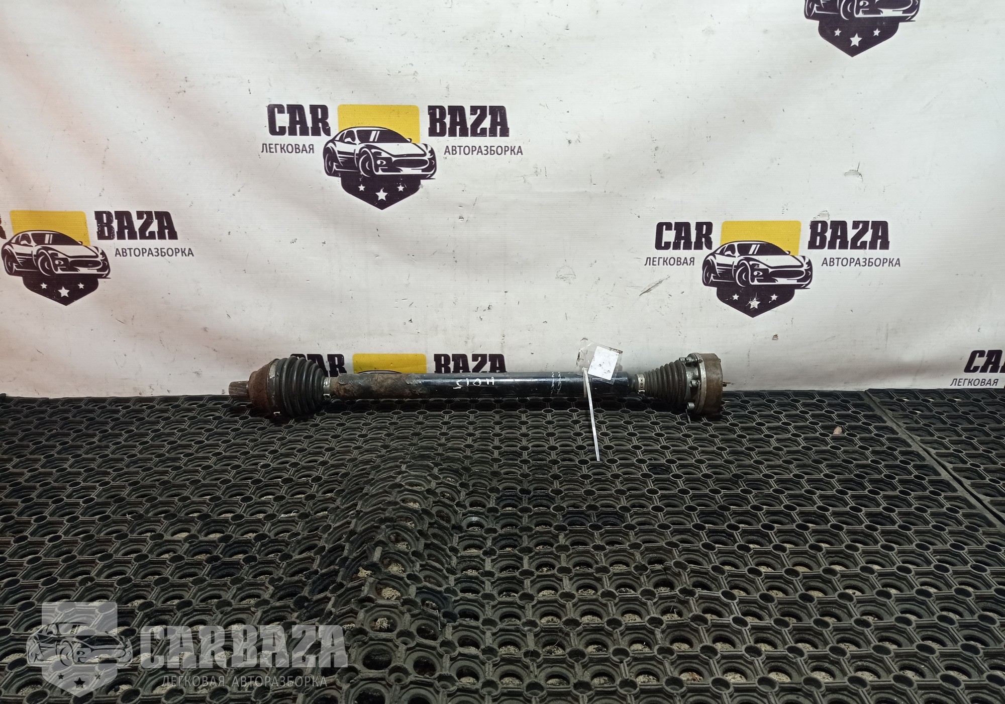 1K0407272QT Полуось передняя правая R