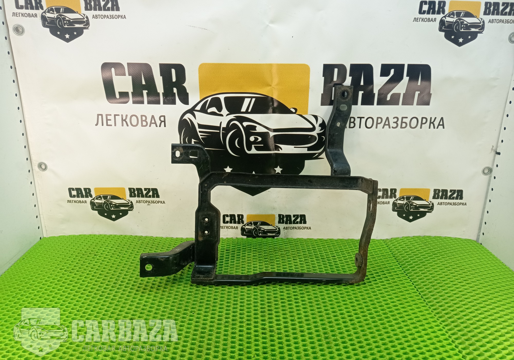 214581DR1A Кронштейн радиатора