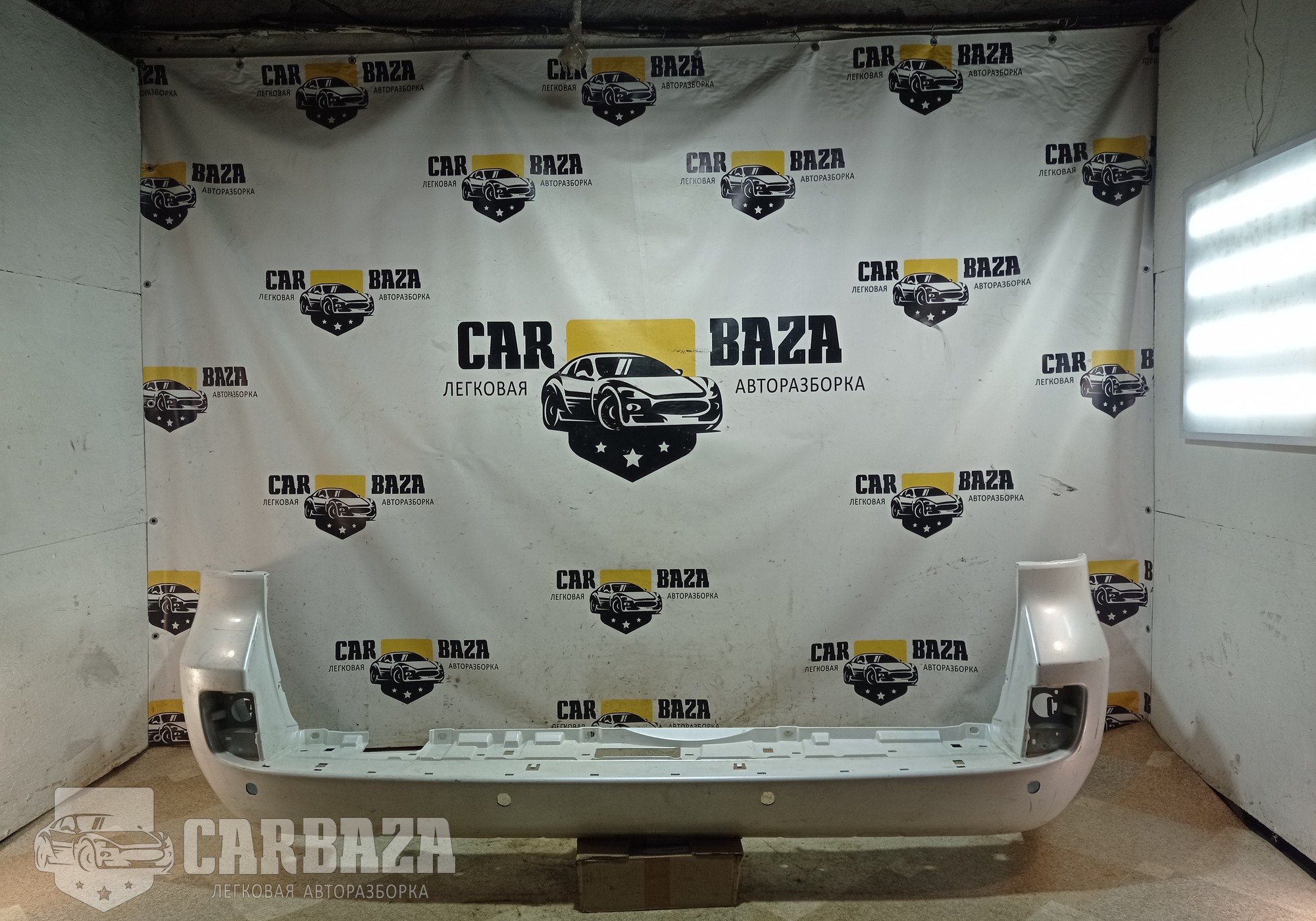 5215960989 Бампер задний для Toyota Land Cruiser 200 (с 2007)