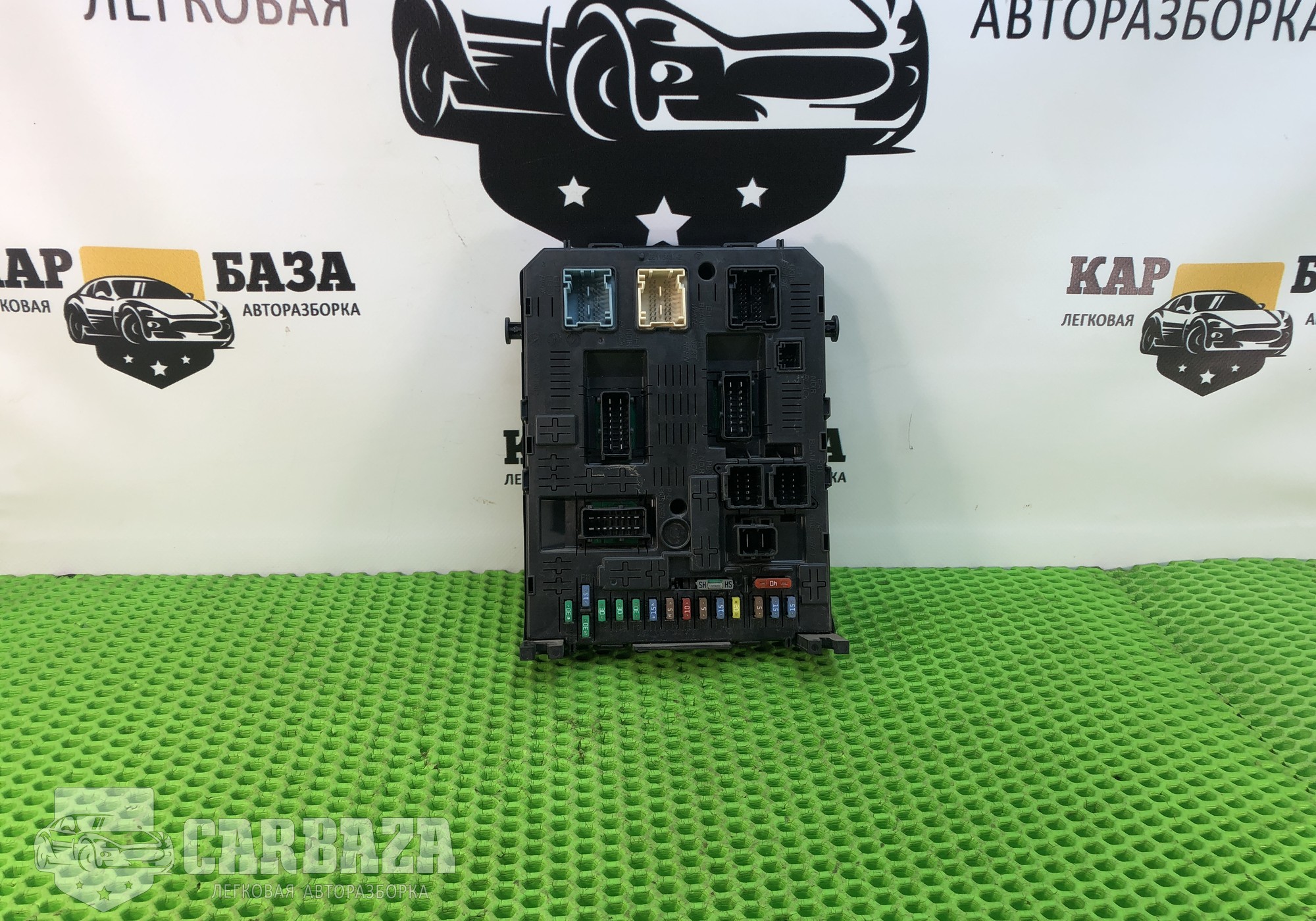 281197595 Блок предохранителей