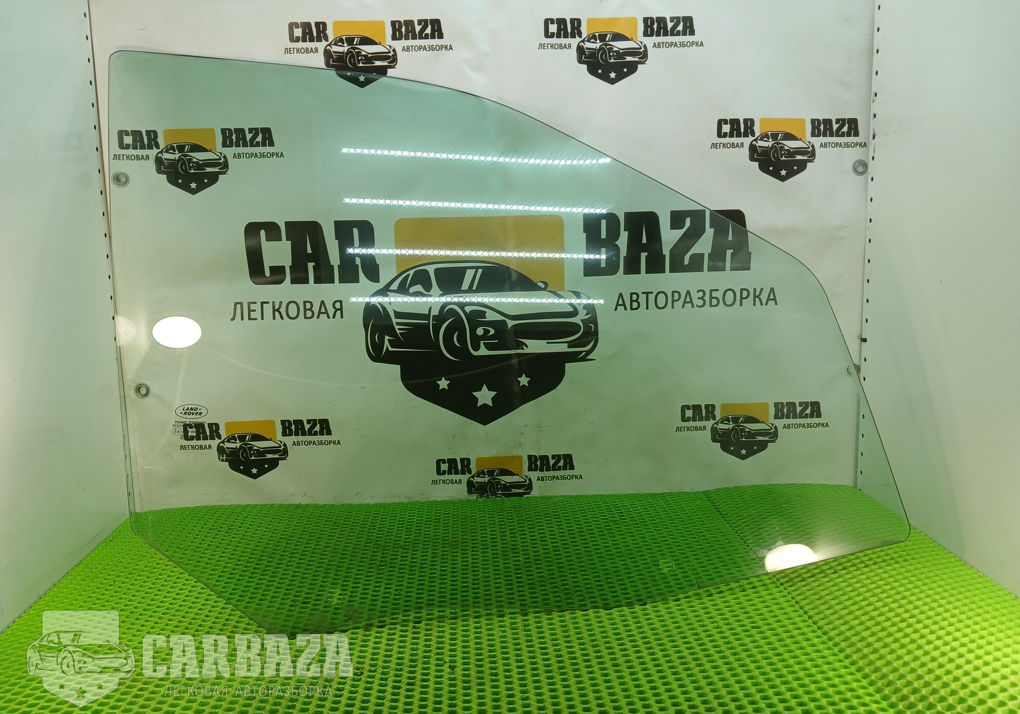 LR012495 Стекло двери переднее правое для Land Rover Freelander II (с 2006 по 2014)