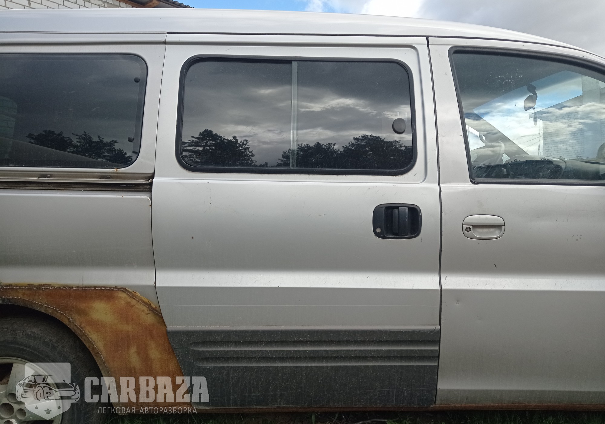 770024A710 Дверь правая боковая для Hyundai Starex (с 1996 по 2007)