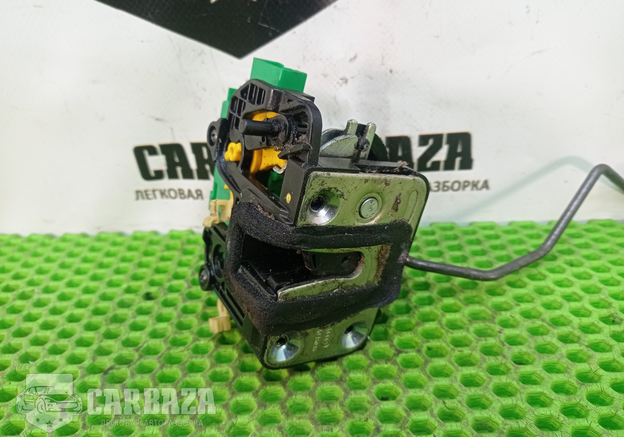 814104Y010 Замок задней левой двери для Kia Rio III (с 2011 по 2017)