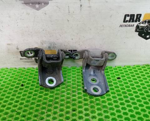 824002F030 Петли задней правой двери E11 для Nissan Micra