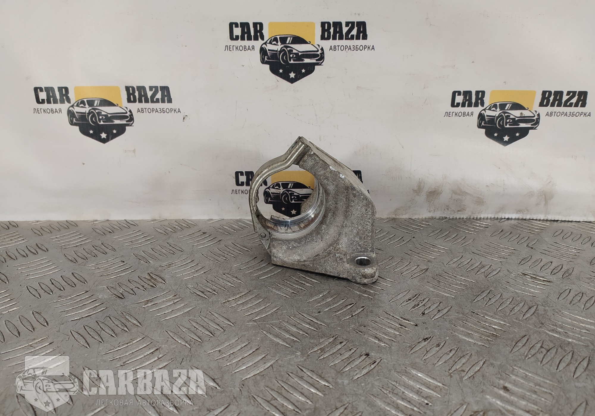 397743238R Кронштейн полуоси для Nissan Qashqai J11 (с 2013 по 2022)