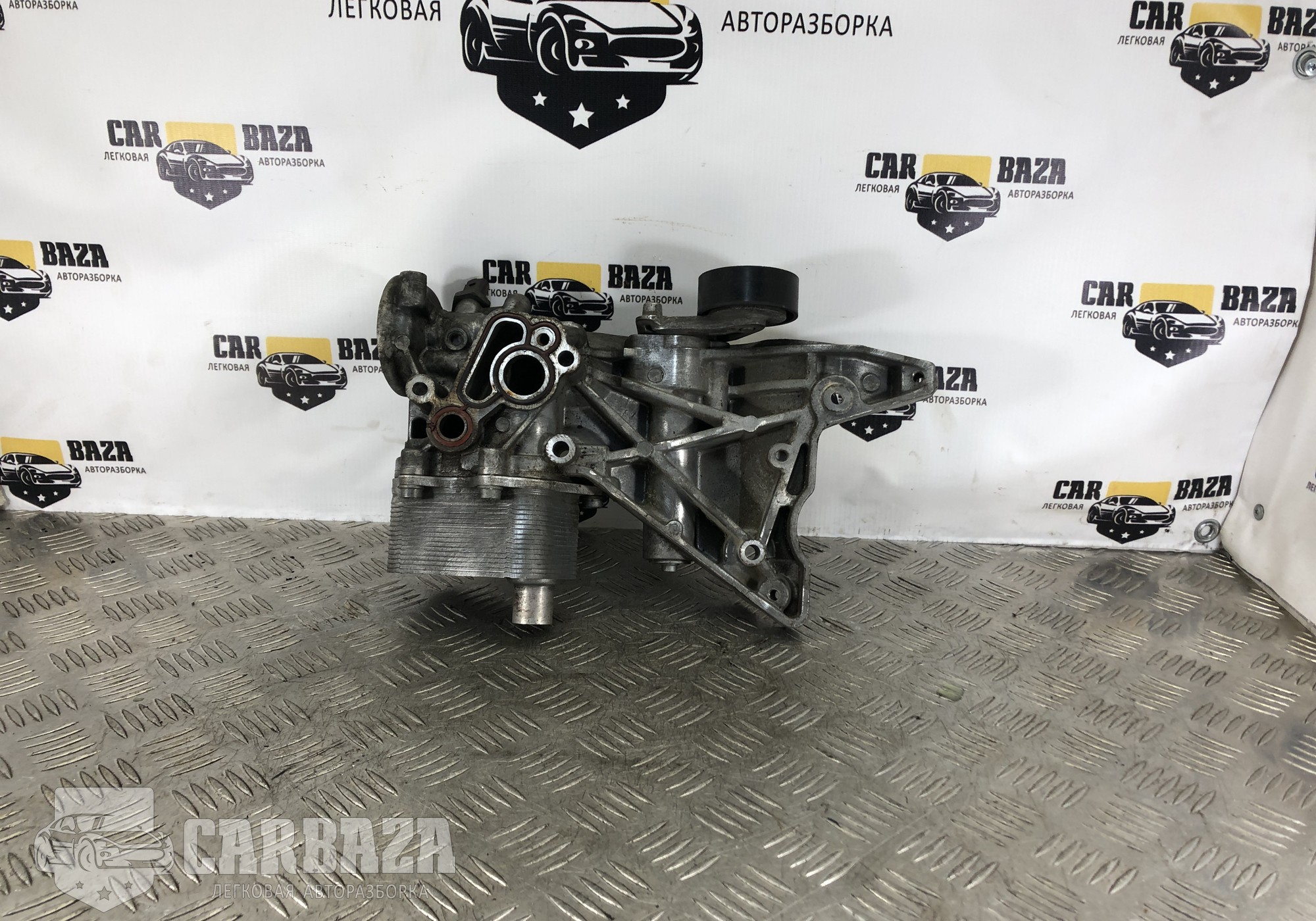 06J903143AH Кронштейн генератора CBFA 2.0 Бензин для Volkswagen Passat CC