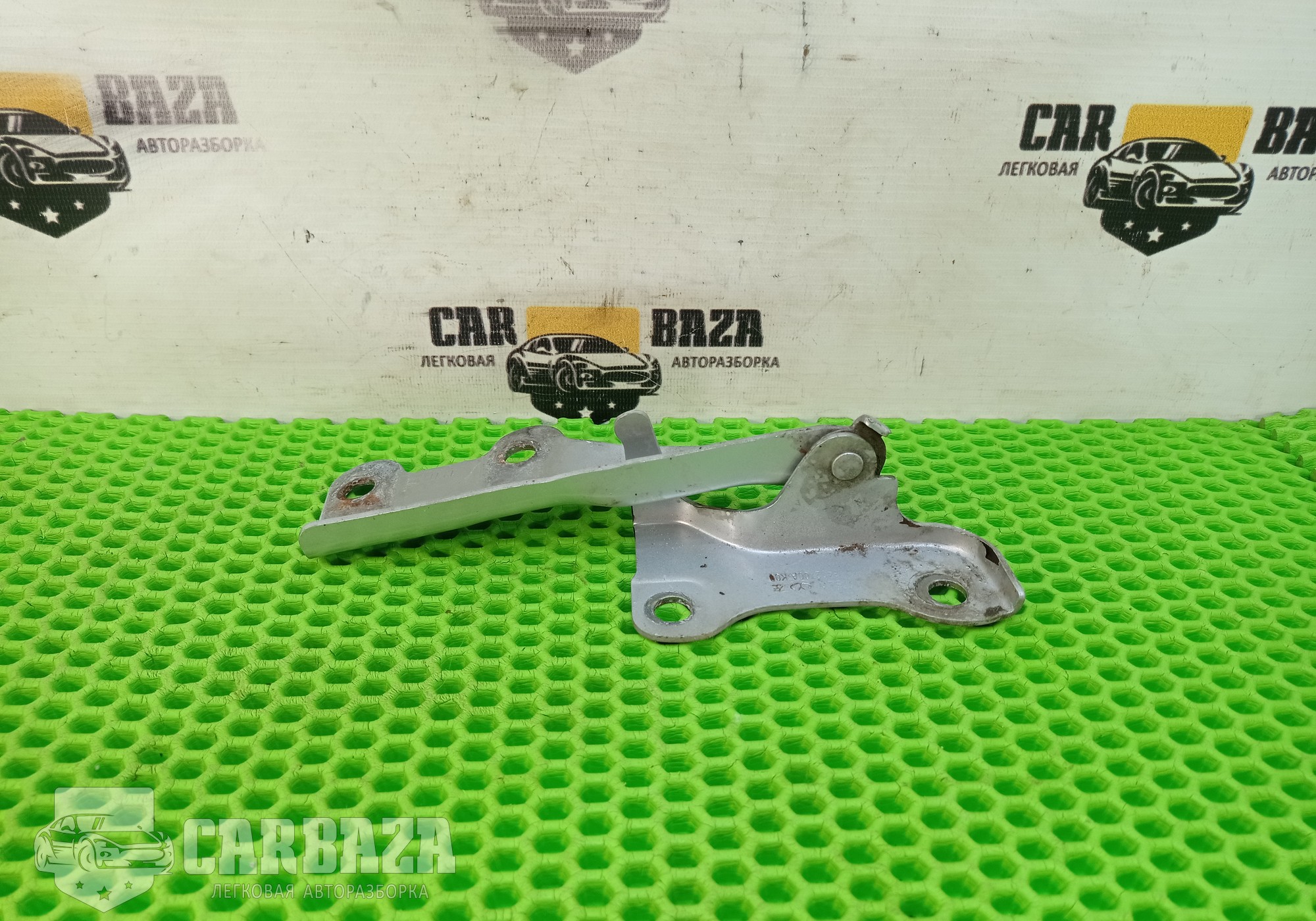 8402700AK00 Петля капота левая для Great Wall Hover H3 (с 2009 по 2016)