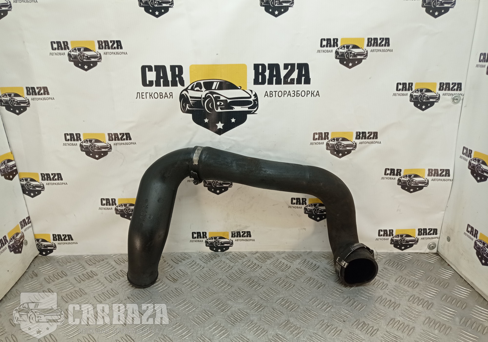 LR066429 Патрубок интеркулера для Land Rover Freelander II (с 2006 по 2014)