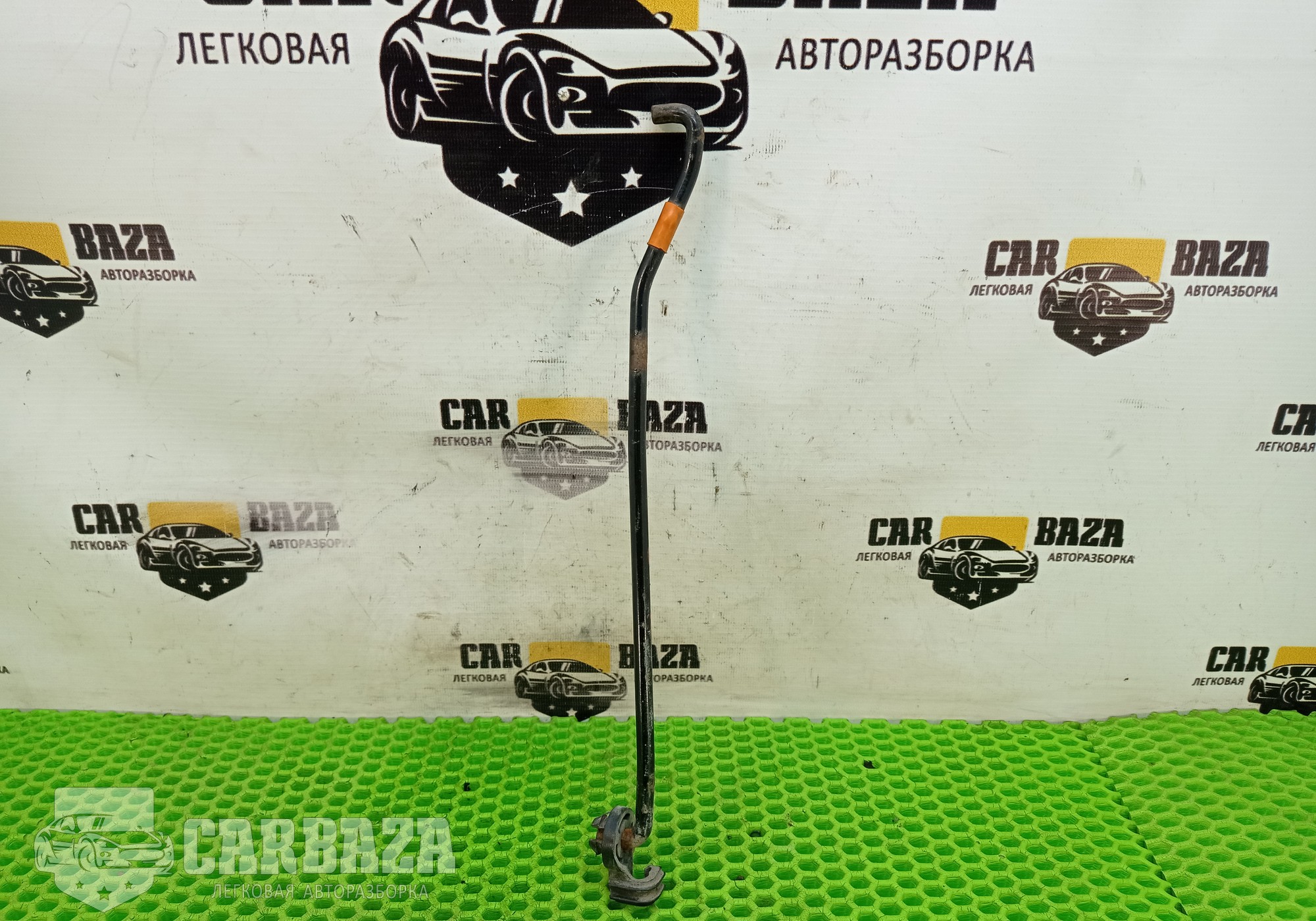 5J0823361 Держатель капота