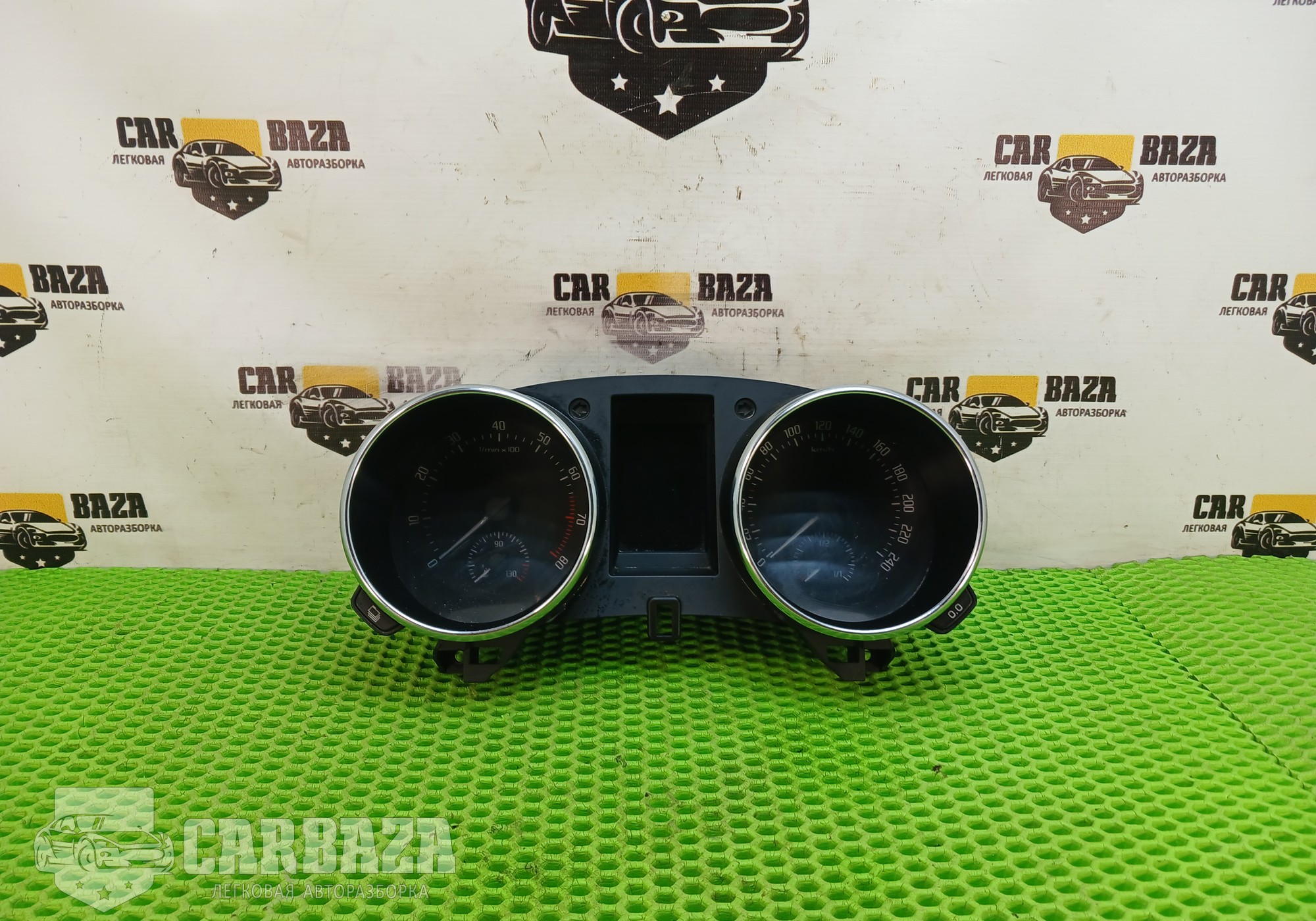 5L0920840J Щиток приборов для Skoda Yeti (с 2009 по 2018)