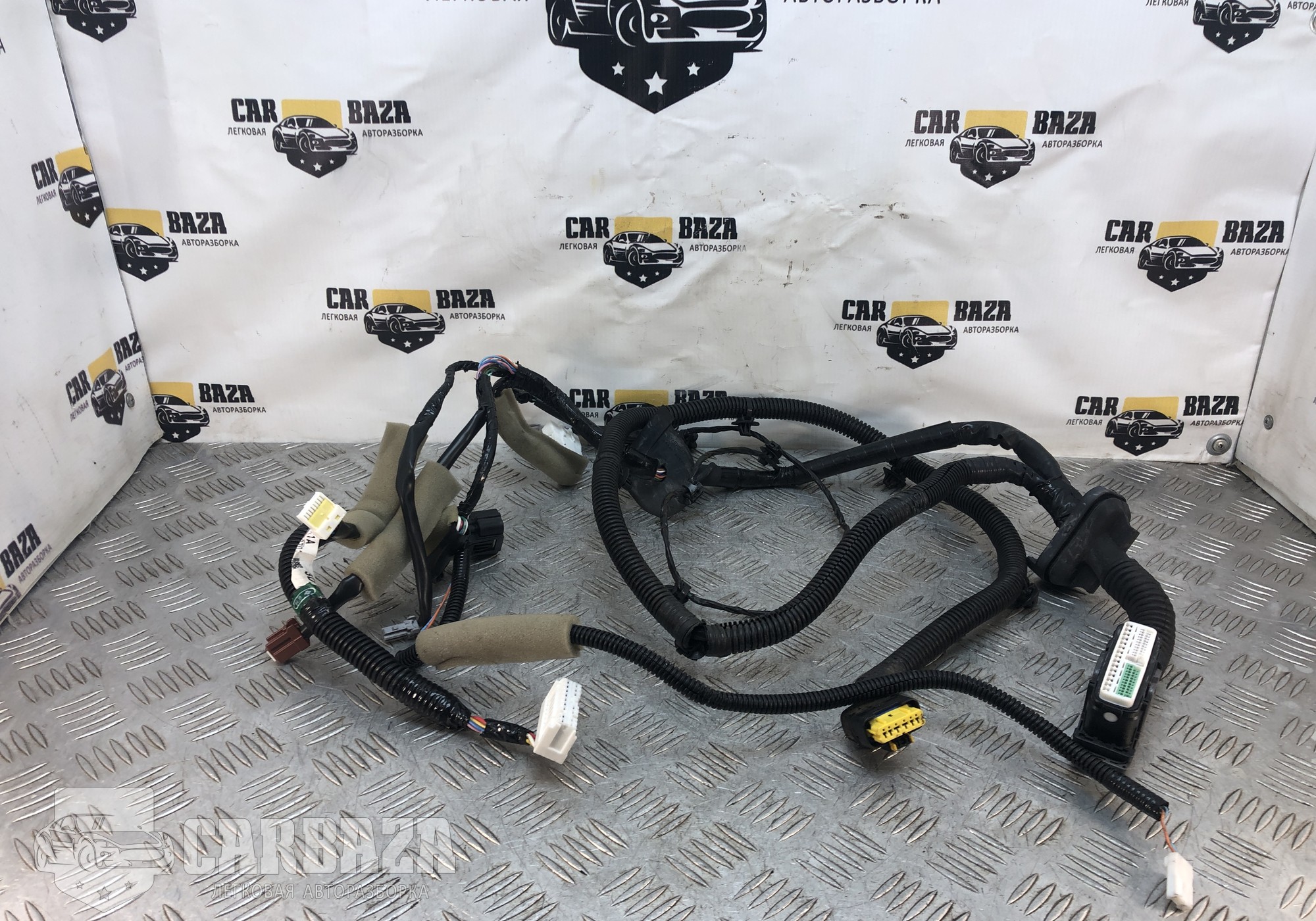 241241WX1A Проводка двери передняя правая