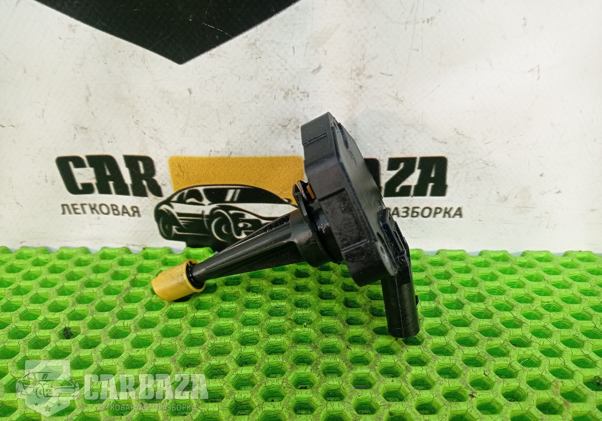 03C907660AA Датчик уровня масла 3.0