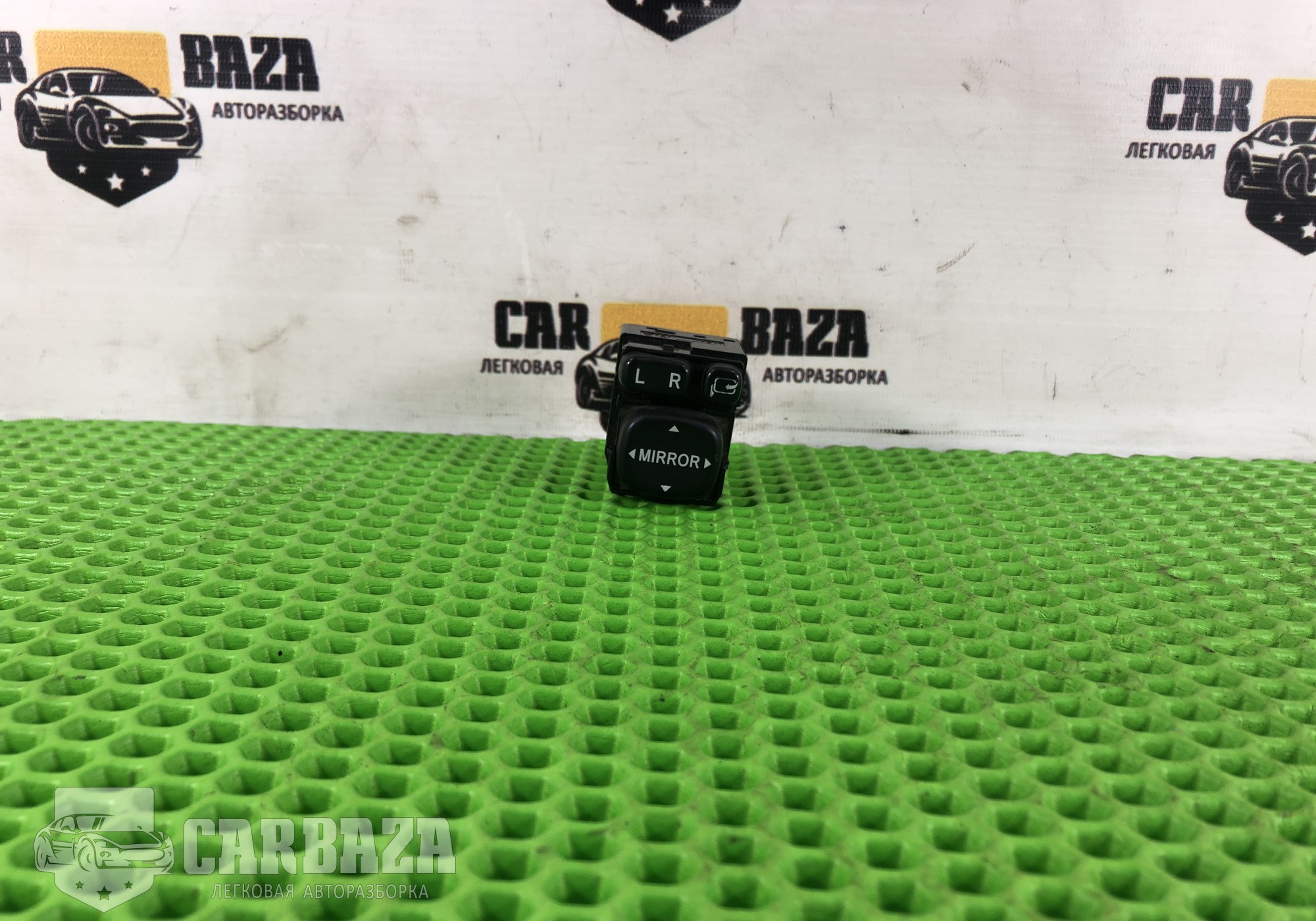 8487252040 Переключатель регулировки зеркала для Toyota Hilux