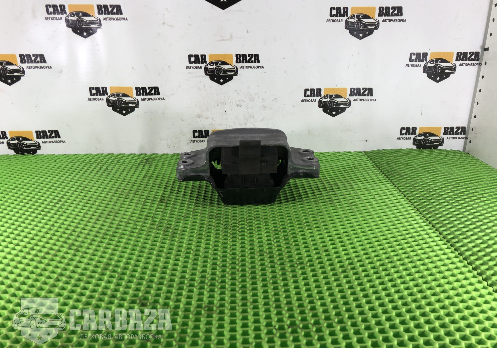 1K0199555Q Опора двигателя левая для Volkswagen Jetta V (с 2005 по 2011)