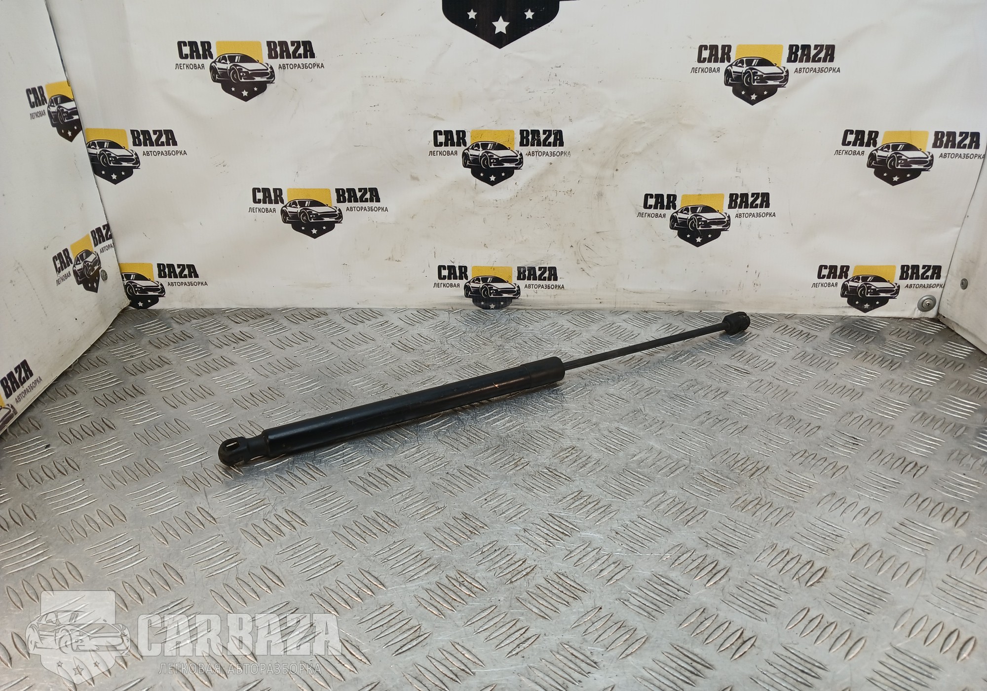 5N0827550 Амортизатор багажника для Volkswagen Tiguan I (с 2007 по 2017)