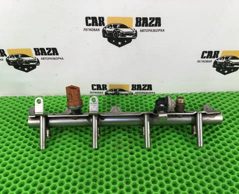 06J133317G Рейка топливная (рампа) для Audi A4