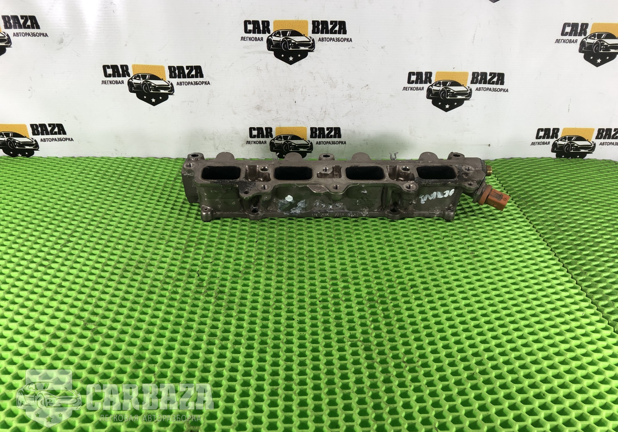 03C133202AQ Рейка топливная (рампа) для Seat Leon I (с 1999 по 2006)