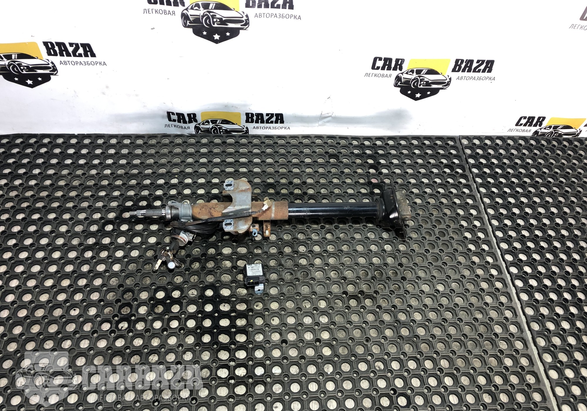 MR307360 Колонка рулевая для Mitsubishi Pajero Sport