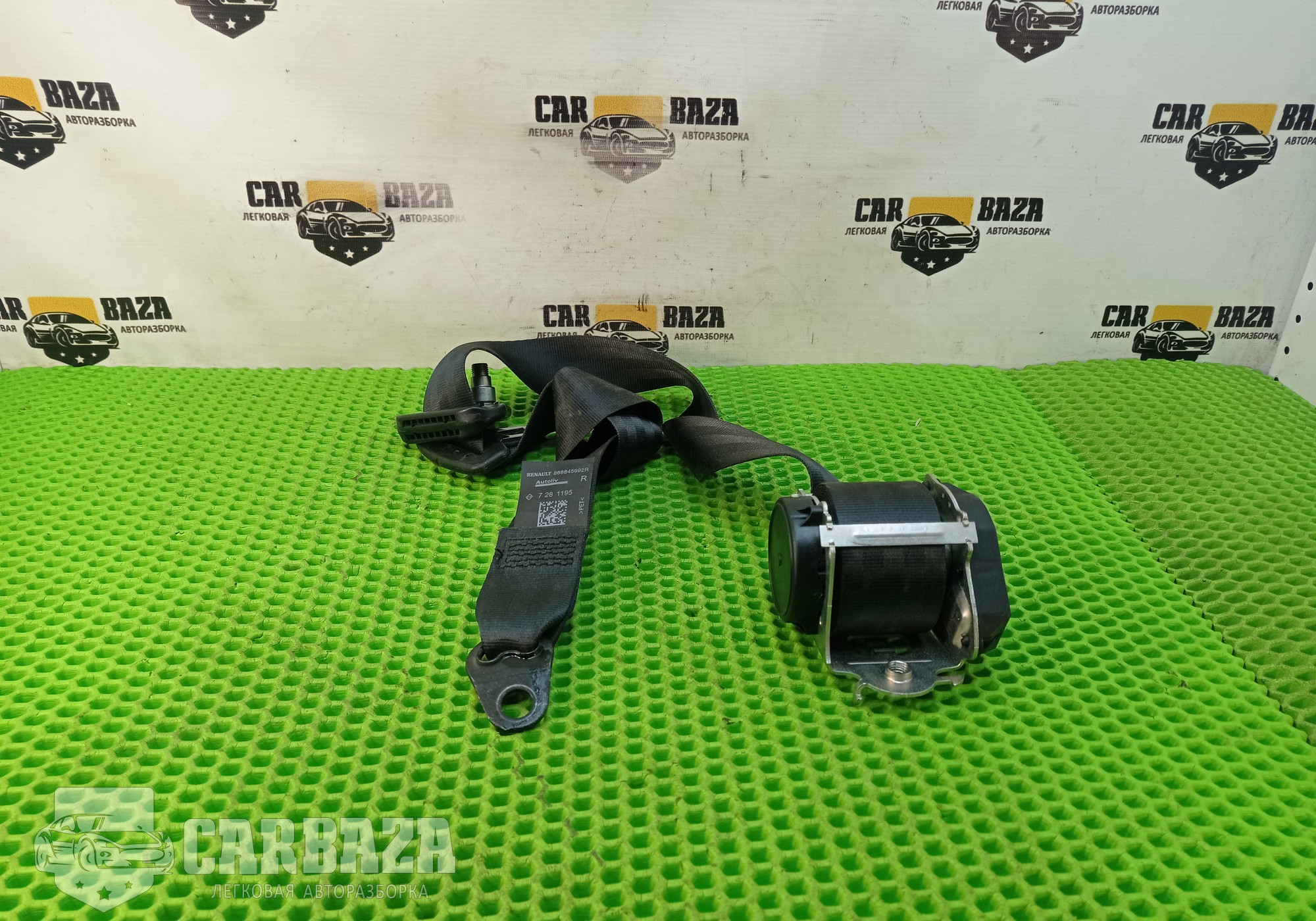 868851533R Ремень безопасности передний правый для Lada Largus