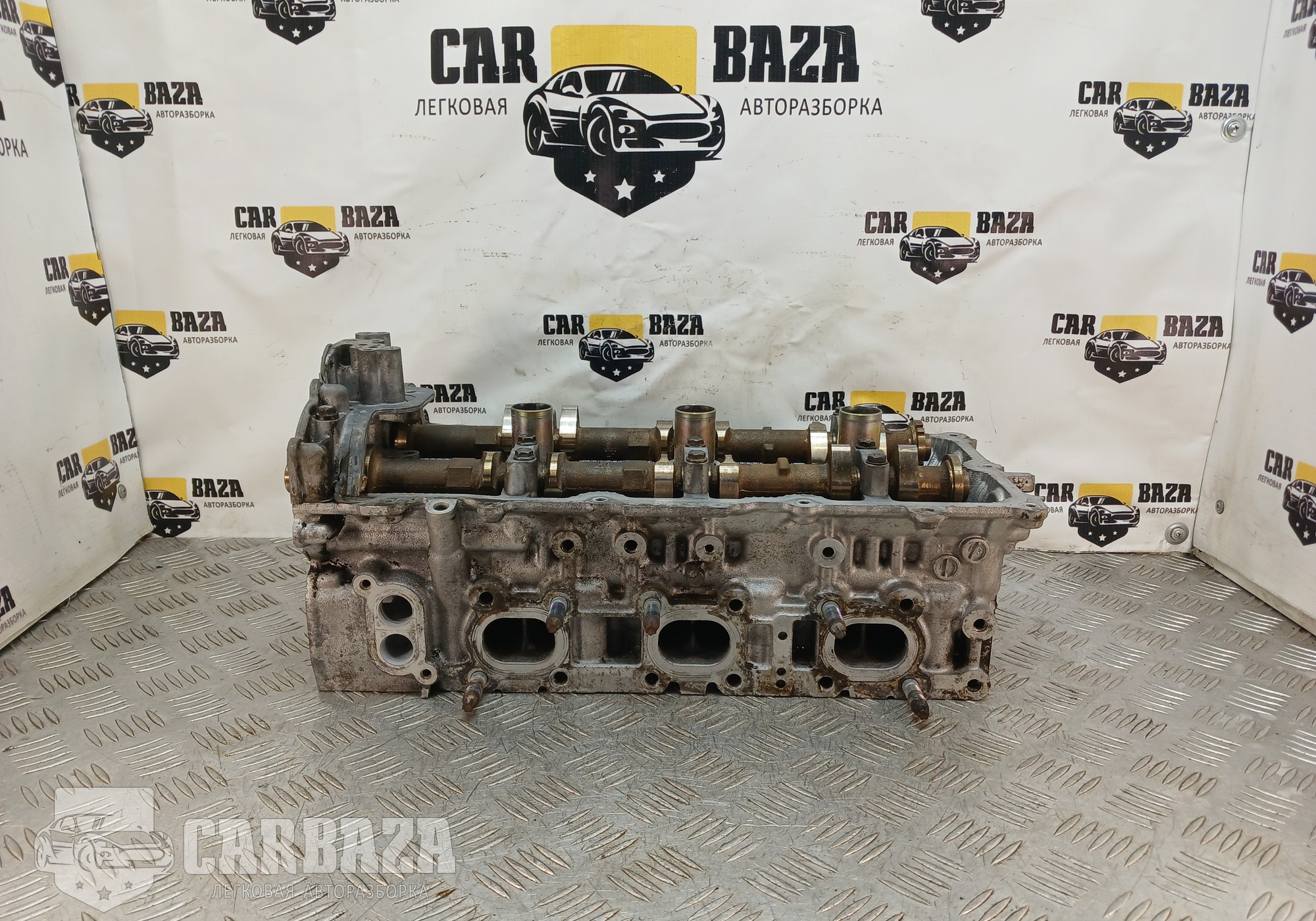 110408J100 ГБЦ правая VQ35DE