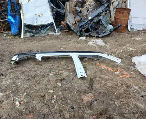 5L6809606B Правая стойка крыши для Skoda Yeti (с 2009 по 2018)