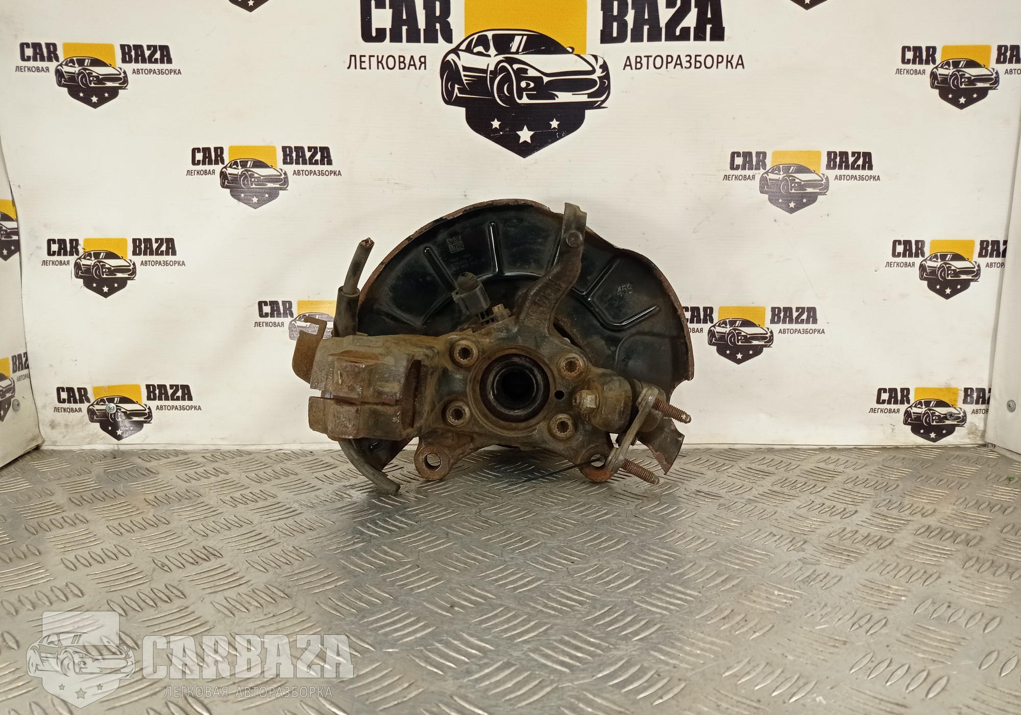 1K0615312F Кулак поворотный передний правый R для Seat