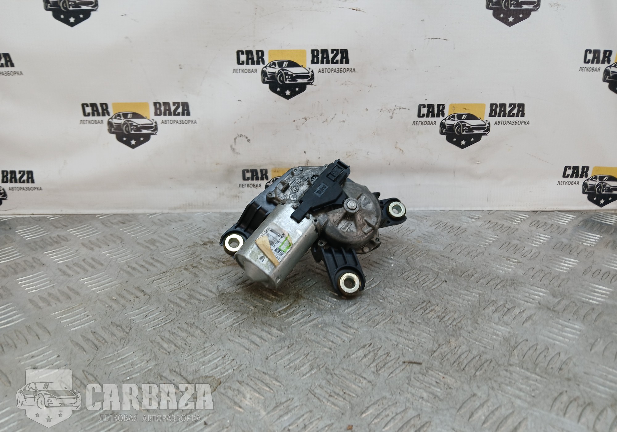 13145548 Моторчик стеклоочистителя задний для Opel Zafira B (с 2005 по 2014)