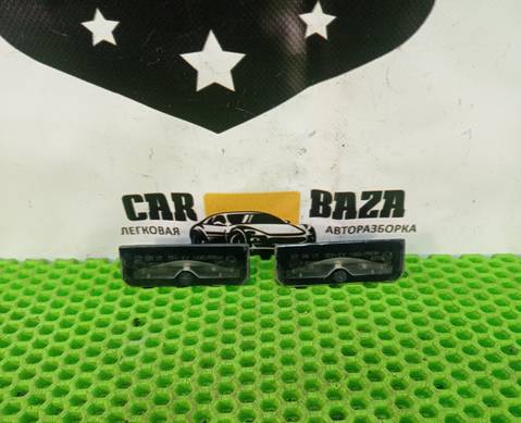 LR025837 Фонарь подсветки номера для Land Rover Range Rover Evoque (с 2011)