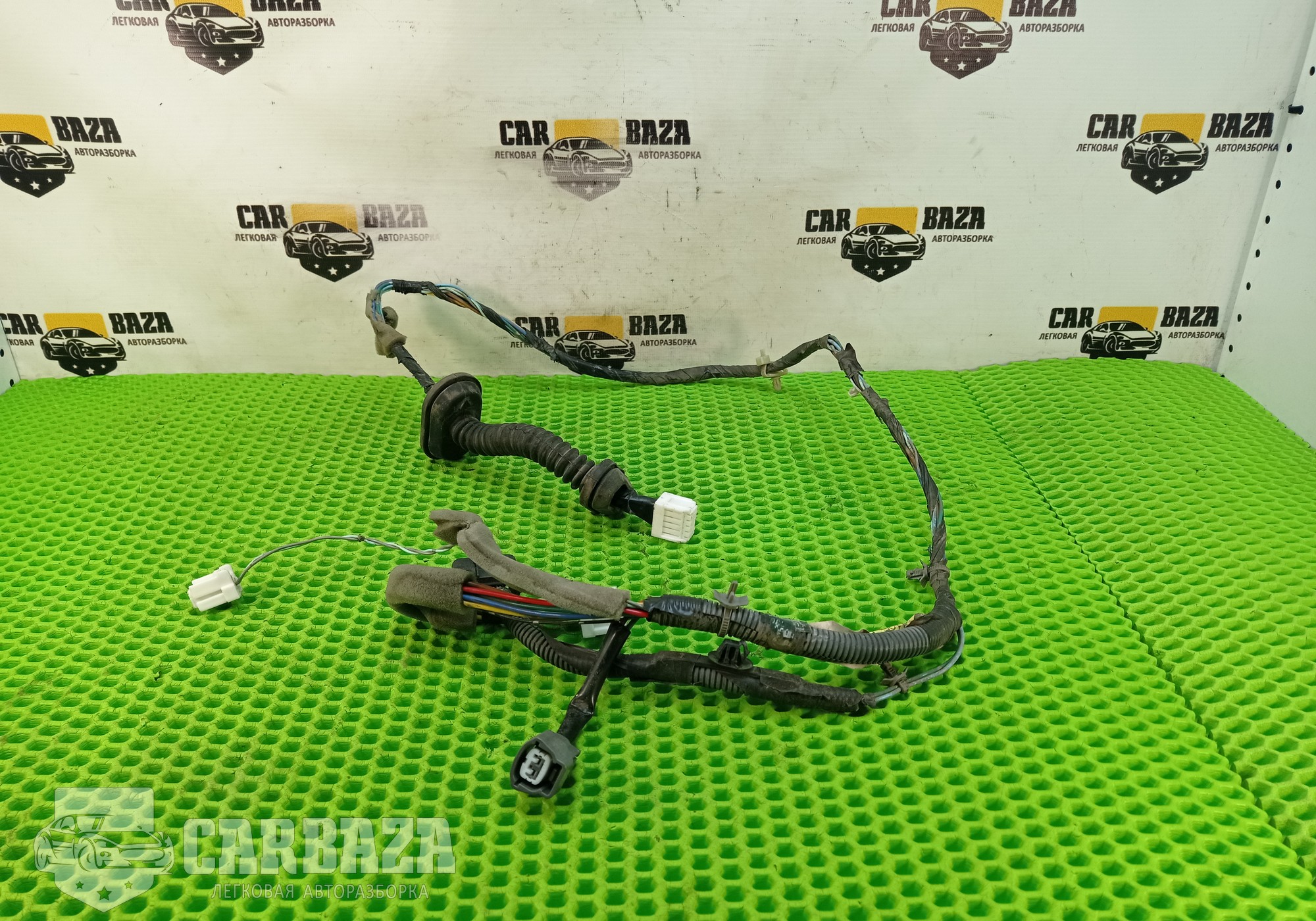24126EM00A Проводка задней правой двери для Nissan Tiida I (с 2004 по 2014)